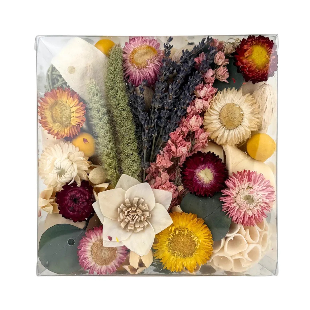 Spring Strawflowers Maison Box Fragrance Potpourri | Etsy (US)