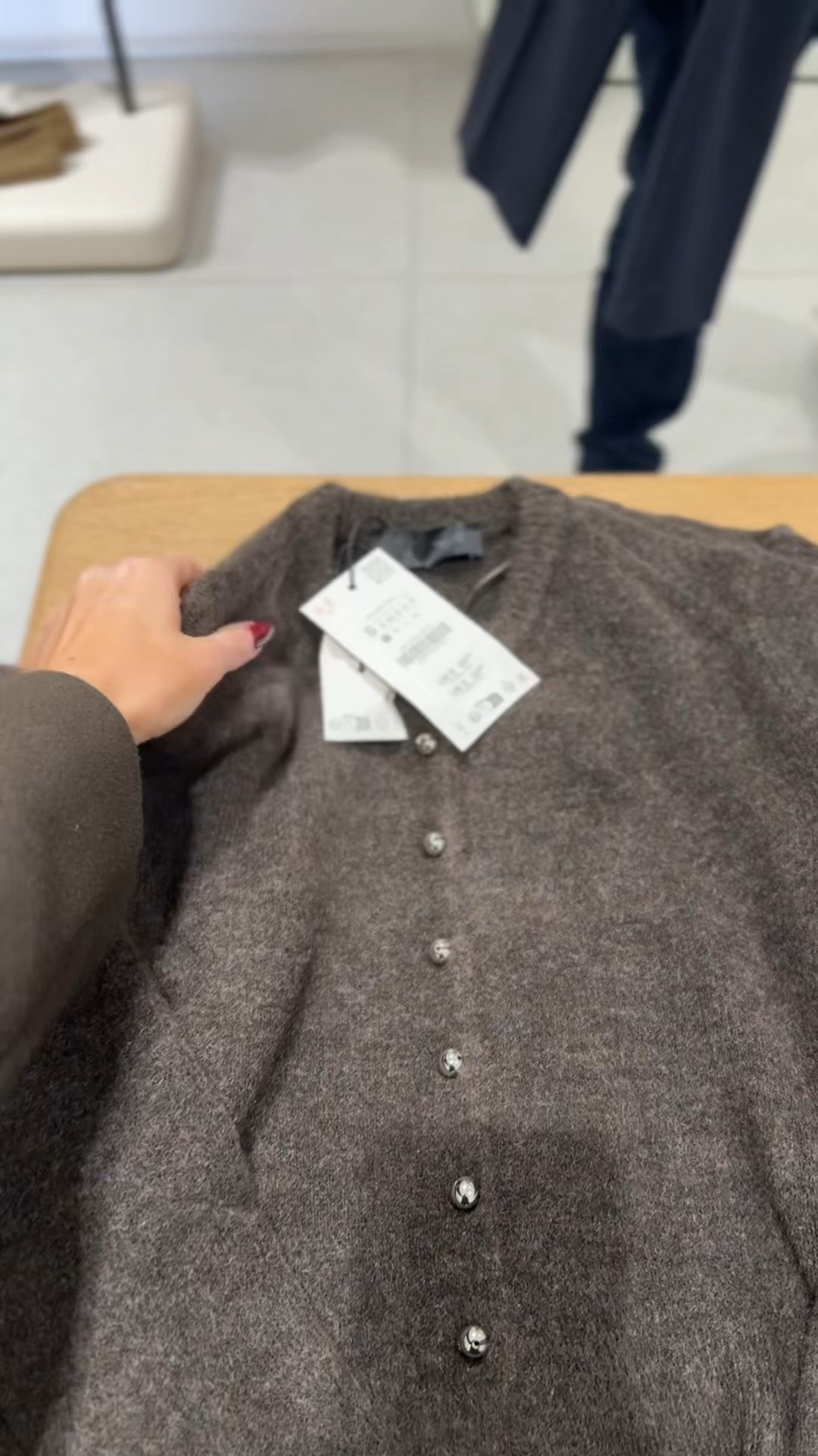 Build an office outfit with me in Zara🤎

#zara #zaranewin #workwear