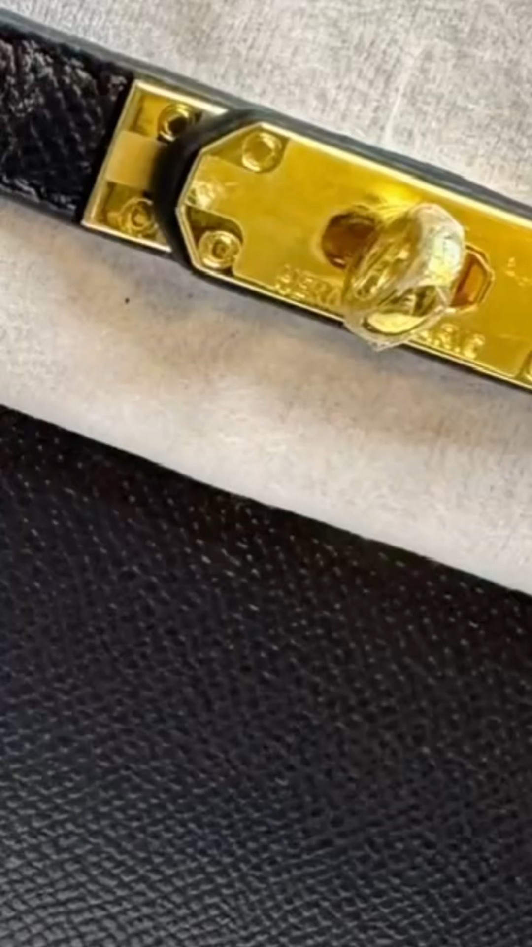 Every classic wardrobe needs a go-to black bag...
 But you don’t need to spend $$$ to get the timeless look.
This elegant top-handle black bag is the latest in my Luxury Look for Less Handbag Series — and if you love a sleek, structured silhouette that goes from day to night effortlessly, this one deserves a spot in your closet.

🤎 I’ve shared 13 more affordable designer-inspired bags you have to see. If this is your first time catching the series — now’s the time to binge!
 Tap my profile to scroll back and shop the entire collection in my LTK shop.
🎯 Whether you’re headed to brunch, the office, or date night — this bag elevates everything. 📌 Save this post to your classic wardrobe inspo folder 📲 Share with a stylish friend who needs a luxe-looking bag 🖤 Comment below: Do you love a top-handle or prefer a crossbody?

affordable black handbag, classic black handbag for women, luxury look for less purse, stylish handbags for women over 40, timeless fashion accessories, designer-inspired bags on a budget

#LuxuryLookForLess #ClassicStyleOver40 #TimelessStyleEdit #AffordableHandbags #ChicOnABudget

#LTKOver40 #LTKStyleTip #LTKItBag