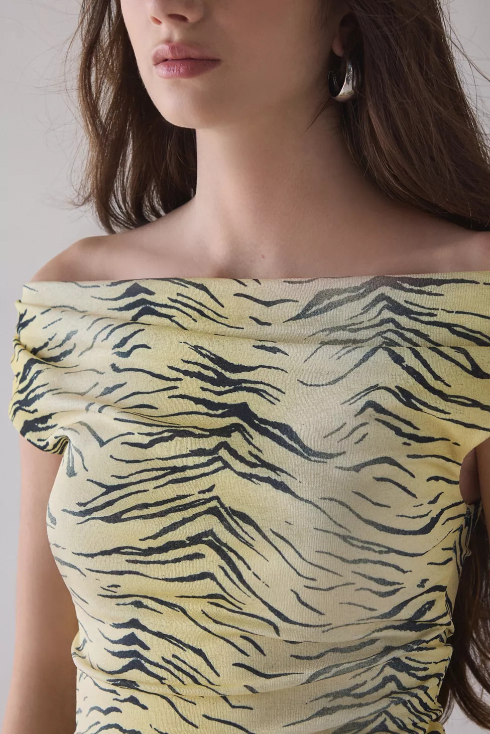 UO Fia Mesh Off-The-Shoulder Crop Top | Urban Outfitters (US and RoW)