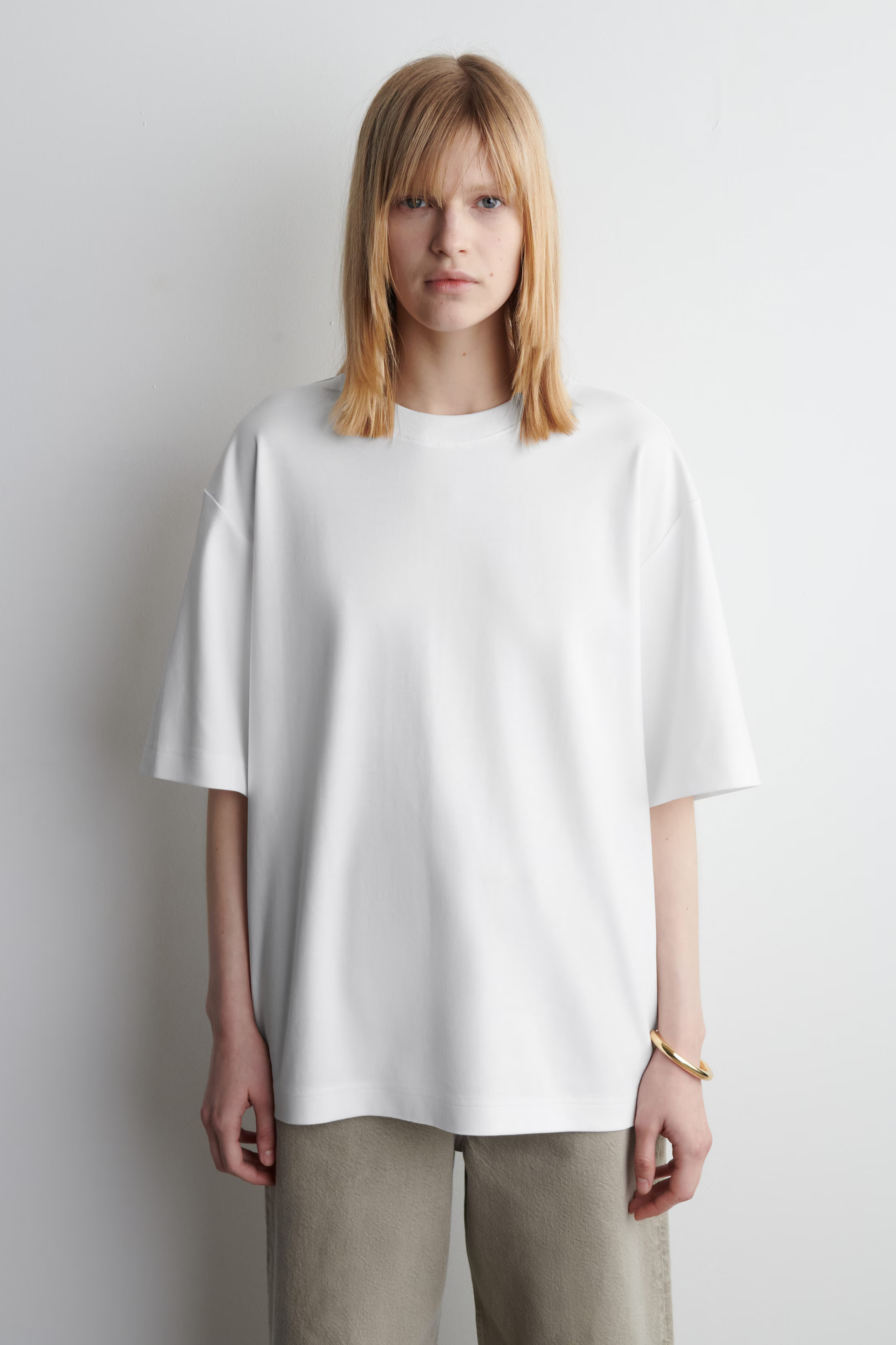 OVERSIZED COTTON T-SHIRT - WHITE | COS | COS (EU)