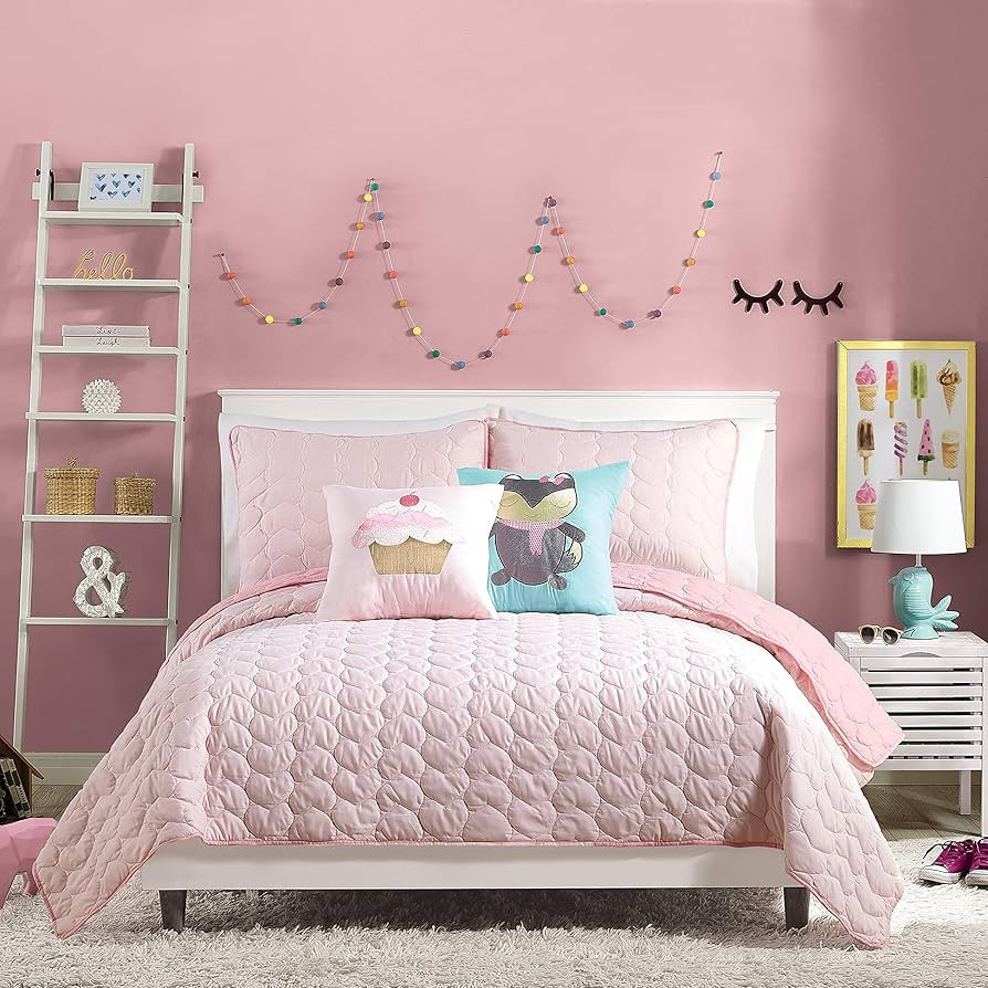 Urban Playground Helaine 3-Piece Quilt Set - Full/Queen | Amazon (US)