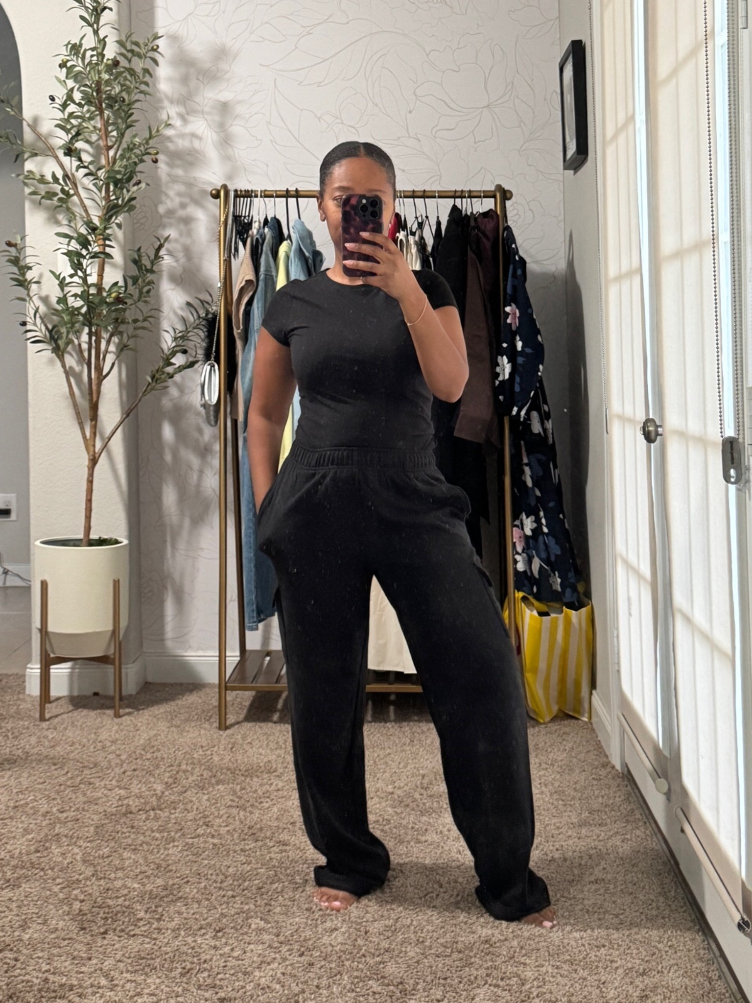 It’s a rainy pamper me day. Staying cozy in this lounge set less than $20

#LTKselfcare #LTKgrwm #LTKPetite