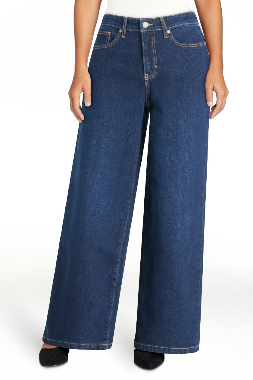 Free Assembly Women's Mid Rise Full Length Bootcut Jeans, 32" Inseam, Sizes 0-20 | Walmart (US)