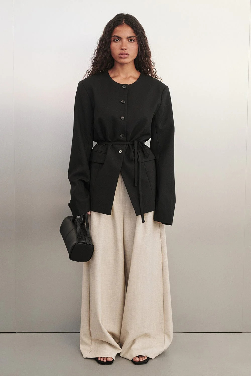 CYRUS BLACK COLLARLESS BLAZER | DISSH