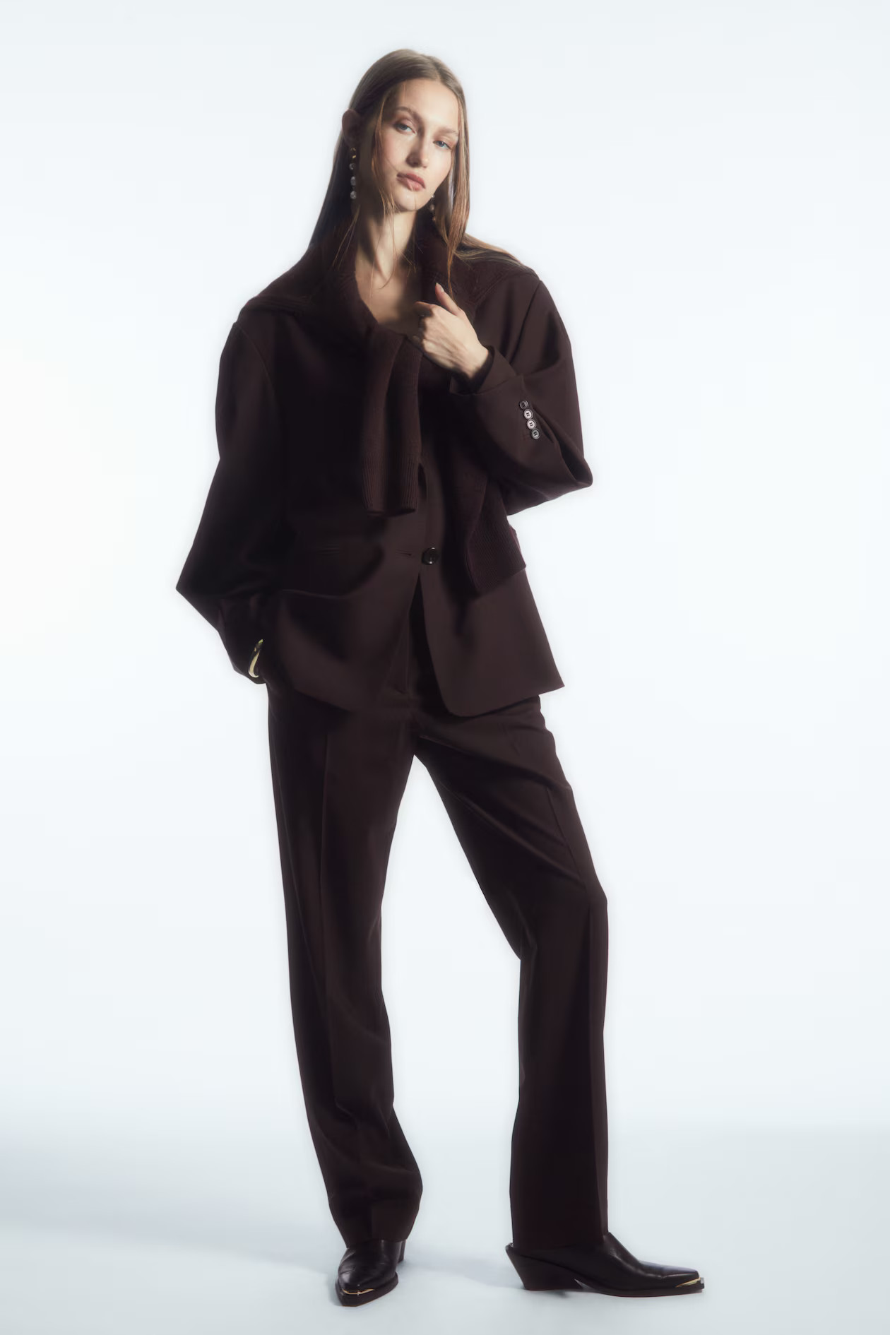 LOW-RISE TAILORED WOOL PANTS | COS (AU)