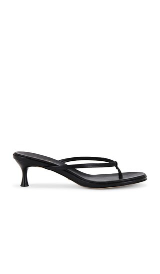 Kimme Sandal in Black | Revolve Clothing (Global)