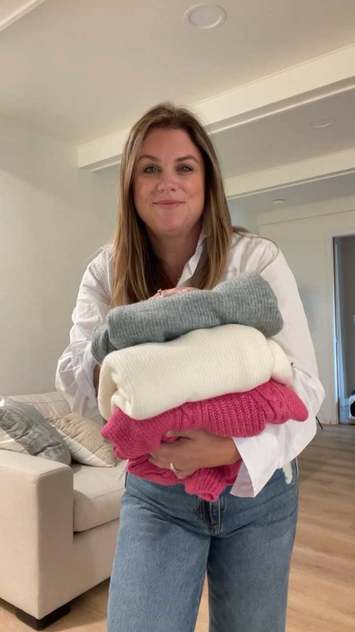 Walmart Sweaters Part 1!


#LTKfindsunder50 #LTKSeasonal #LTKover40