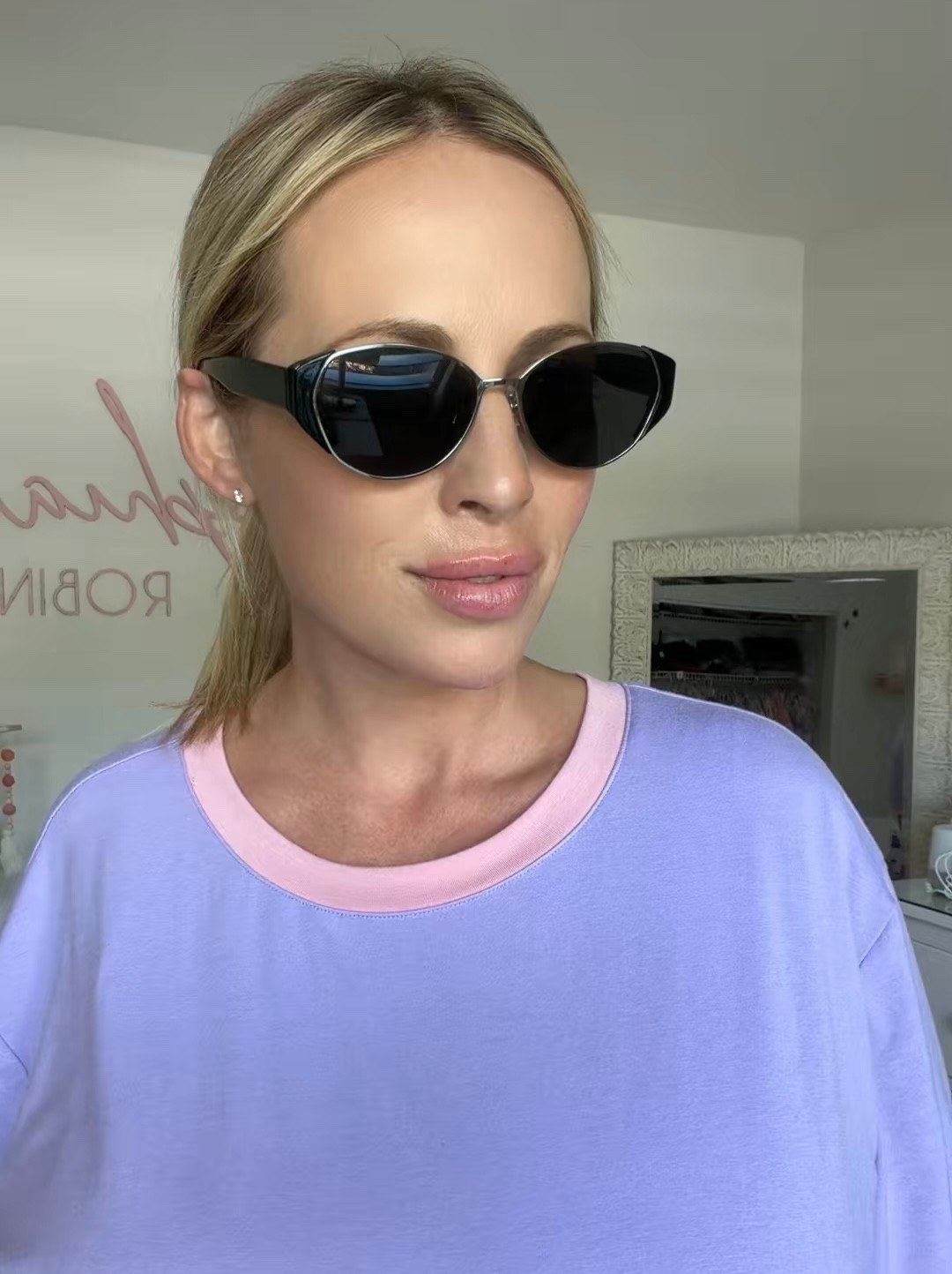 Sunglasses

#LTKgrwm #LTKootd #LTKSeasonal