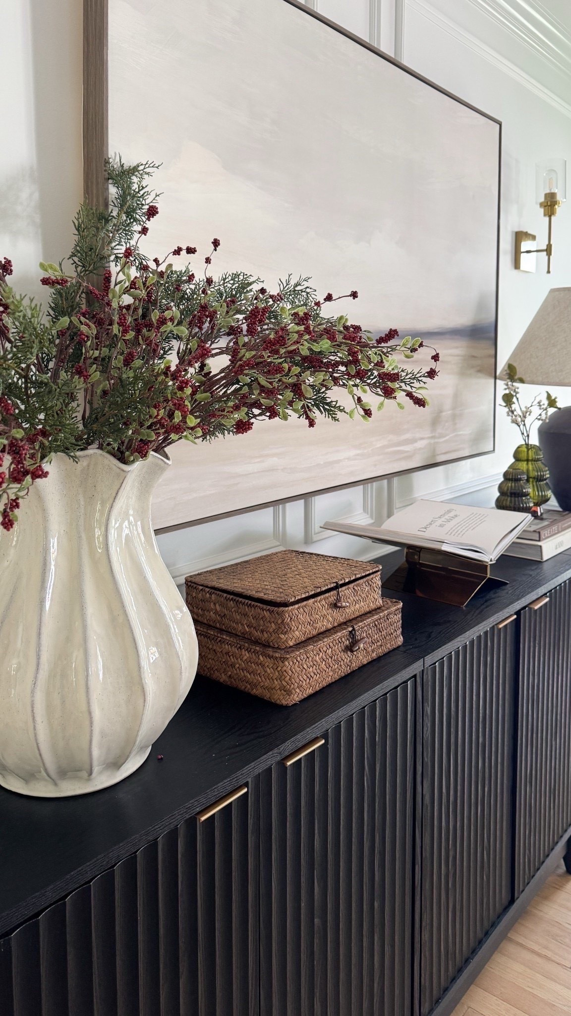 Sharing the first look at my updated entryway 🍇🤍 

I wanted to bring in a subtle holiday vibe, and these gorgeous stems from Target did just that. They add the perfect pop of color while still keeping that warm, organic feel I love!🍃🤎

#TargetStyle #TargetHome #holidaydecor #modernorganichome #neutralhomeaesthetic #LTKFinds
 

Follow my LTK @meggieferrerhome on the @shop.LTK app to view this post and get my exclusive app-only content!

#liketkit #LTKHome #LTKSeasonal #LTKHome #LTKFindsUnder50