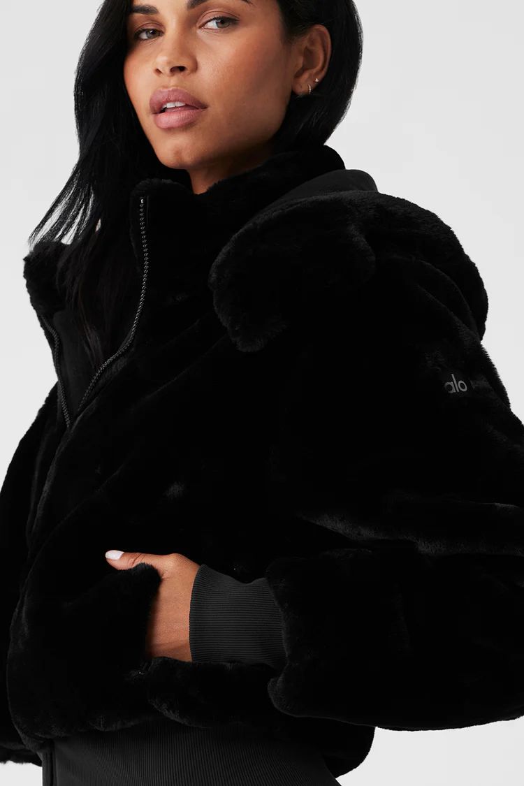 Faux Fur Foxy Jacket - Black | Alo Yoga