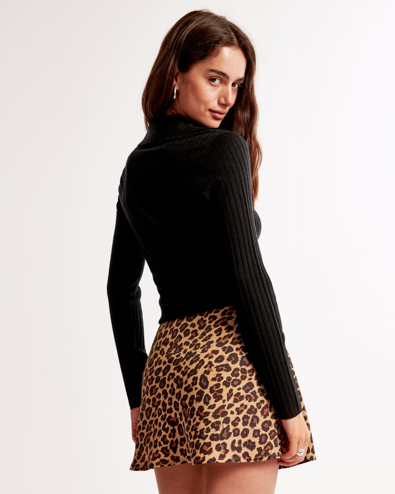 Mid Rise Pattern Mini Skort | Abercrombie & Fitch (US)