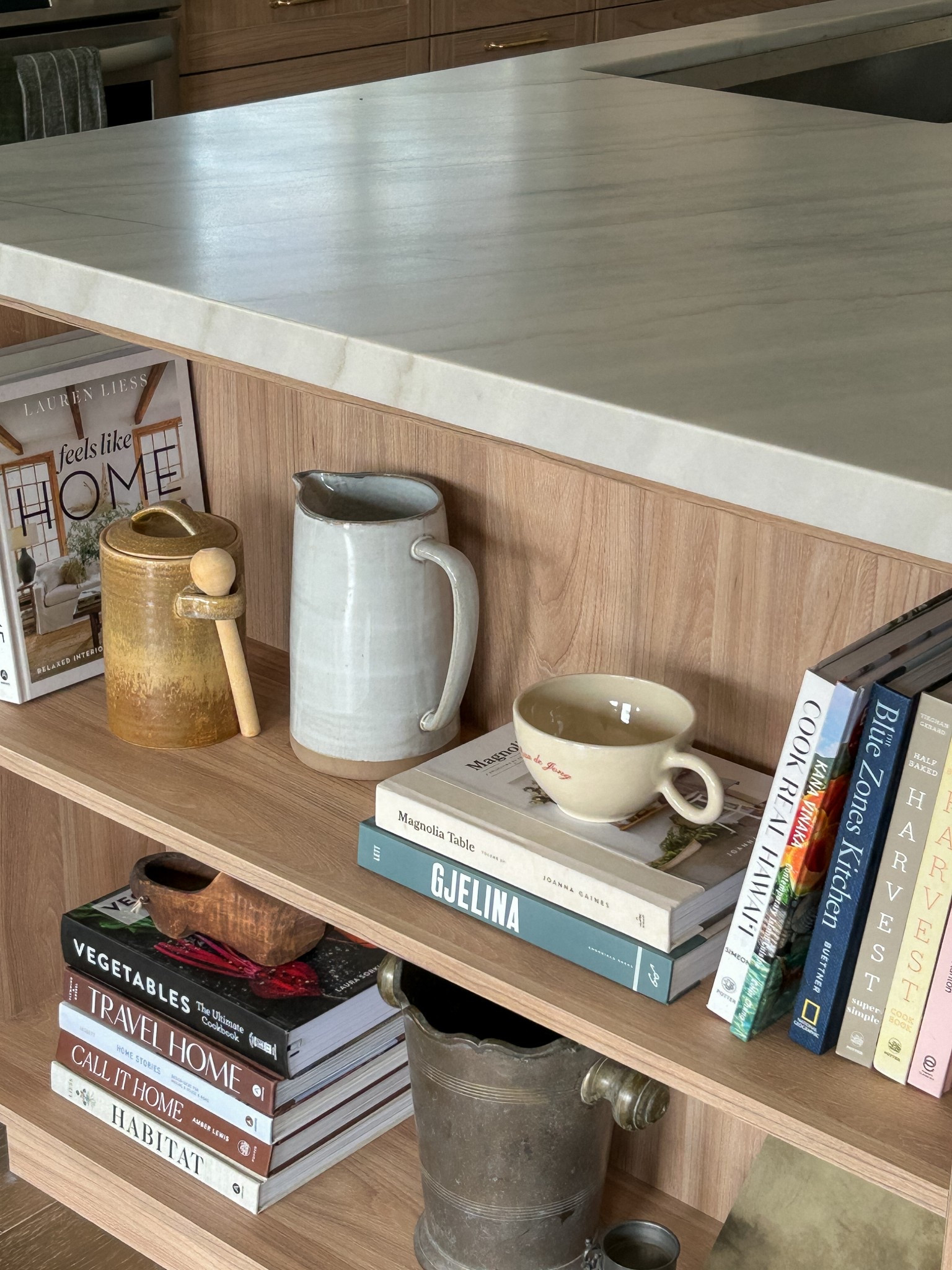 One of my fave details — this little island shelf

#LTKHome