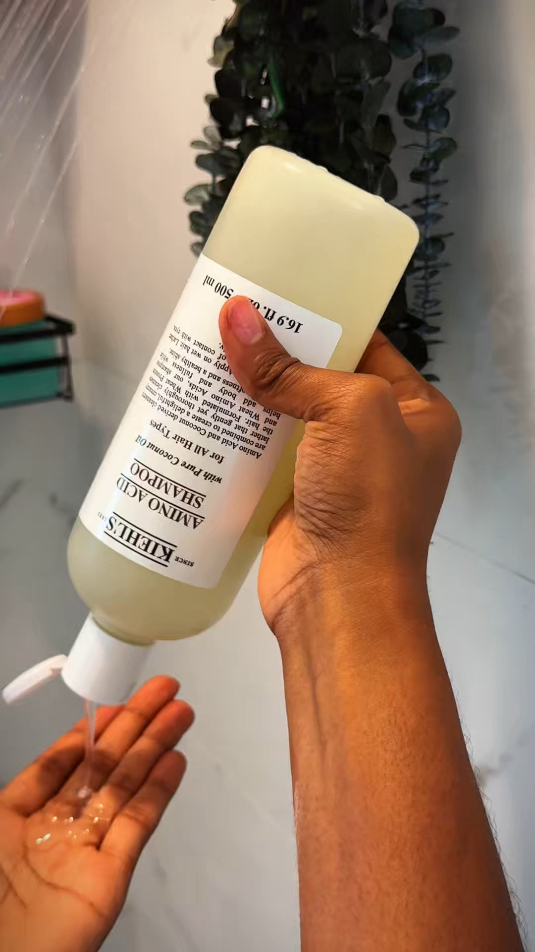 #KiehlsPartner My wash day has my hair looking so good. I used the Magic Elixir for my pre-wash treatment, after I continued with the Amino Acid Shampoo and Conditioner. My mini twist out post wash was the best!

#LOrealistar  #KiehlsLifestyle #haircare #washdayroutine
#naturalhair 