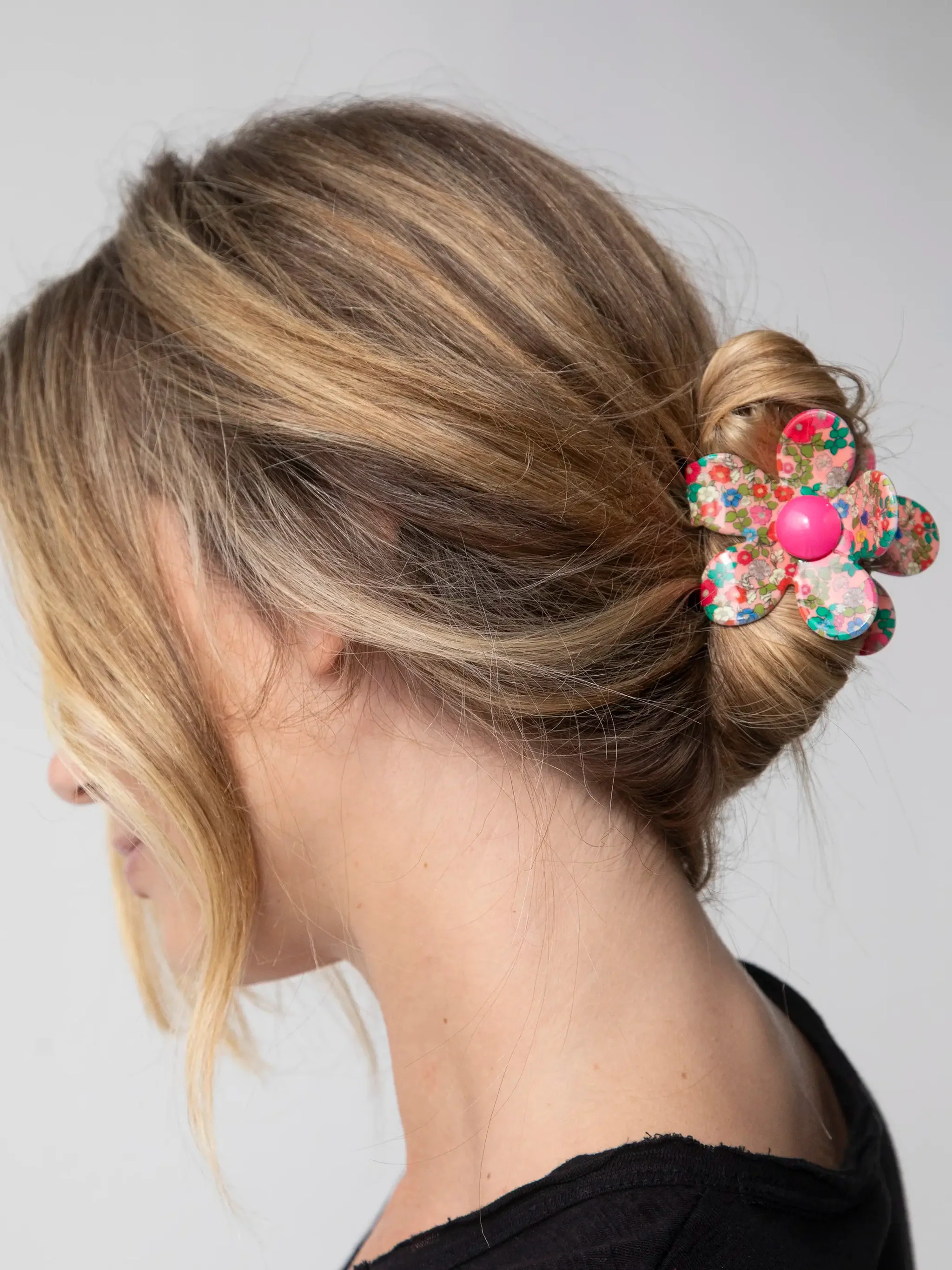 Daisy Flower Hair Clip | Natural Life