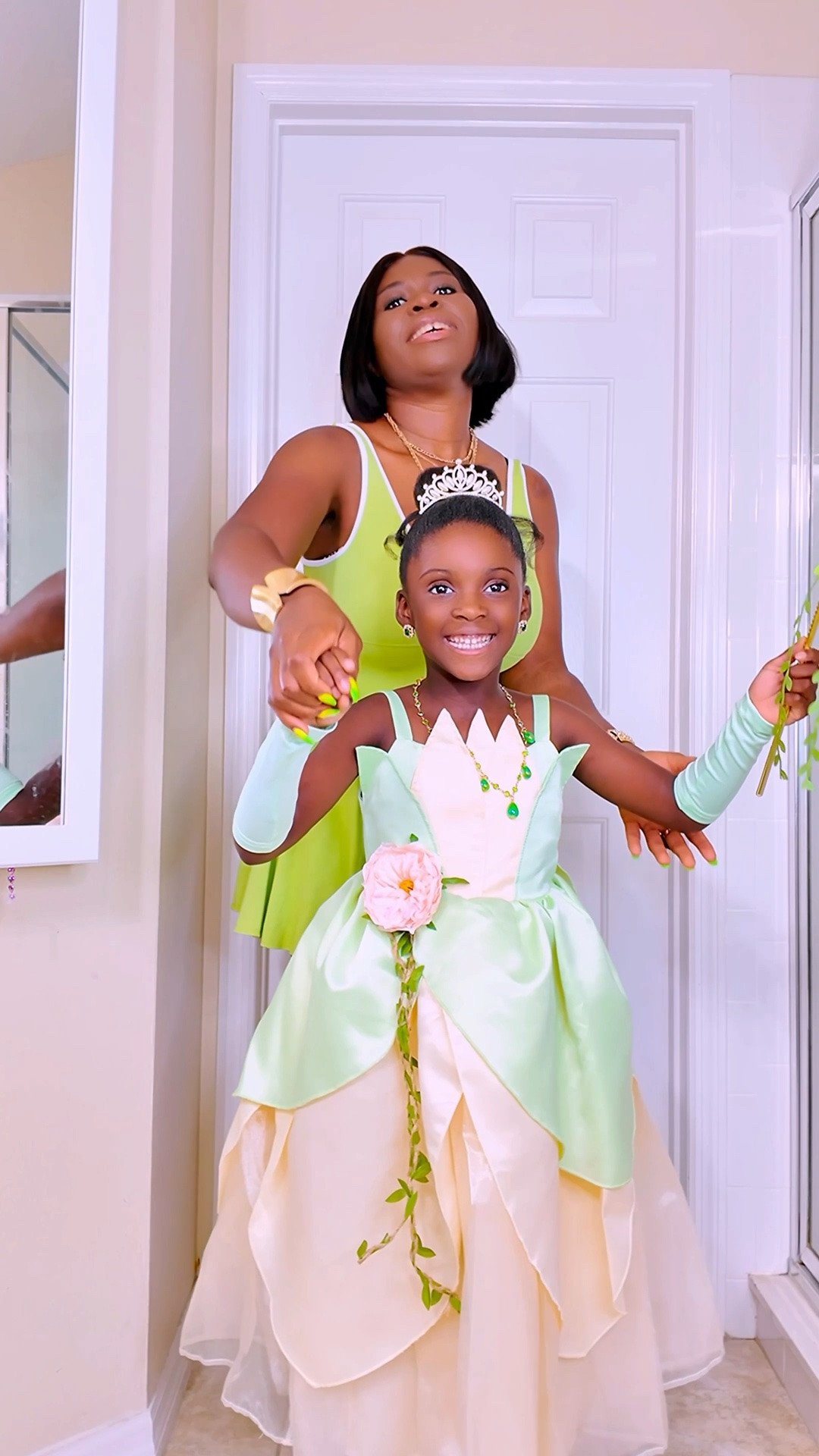 Get Ready With Us, Hair & Outfit to see Princess Tiana at Disney! Rate our looks 1-10? 👸👗💇‍♀️ #kidshairstyles #outfittransition #disneyprincess #tiana #motherdaughter

#LTKgrwm #LTKootd #LTKmomlife