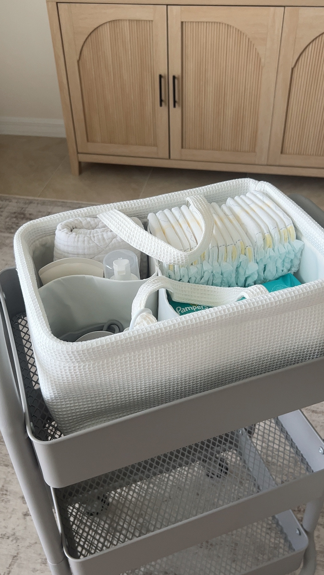 bedside cart must haves 🤍

#LTKBump #LTKBaby