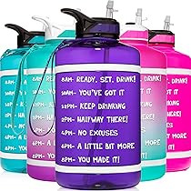 HydroMATE 64 oz Half Gallon Motivational Water Bottle with Straw and Handle with Time Marker Larg... | Amazon (US)