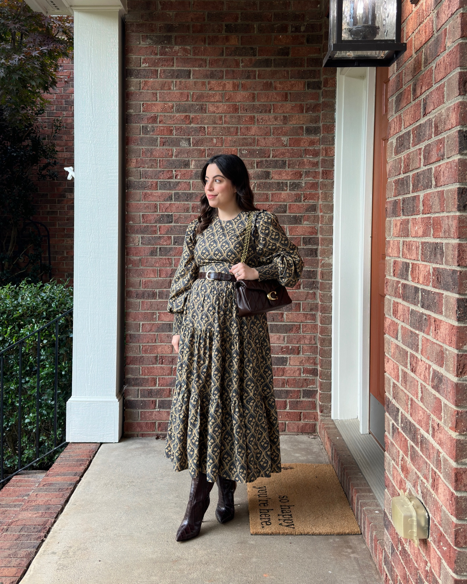 The perfect fall floral dress! So flattering, and bump friendly when you size up. Also loving my new Coach Tabby bag and croc boots



#LTKStyleTip #LTKShoeCrush #LTKItBag