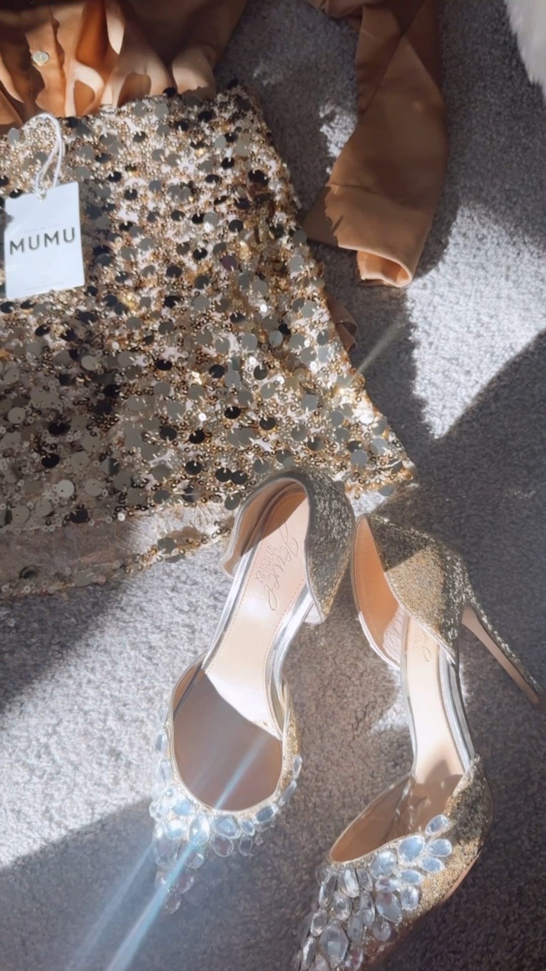 What are you wearing for NYE? 😍

#LTKHoliday #LTKFindsUnder100