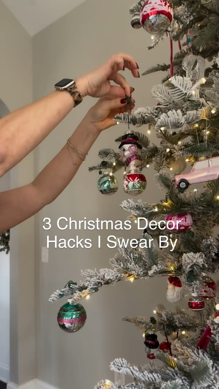 Three Christmas decorating must-haves I swear by every single year 🎄✨
No-slip ornament hooks, the cord-bundler + picture-strip combo for heavy garland, and the green floral wire that makes every ribbon sit perfectly. These are the little upgrades that make your whole holiday look pulled together, elevated, and so much easier to style. Save this for later and shop all my favorites below.

⸻

christmas decor hacks, christmas decorating must haves, holiday decor essentials, christmas tree ideas, christmas garland tips, holiday home styling, christmas ribbon tricks, ornament hooks no slip, heavy garland hanging ideas, holiday decorating tools, christmas home inspiration, christmas 2025 decor, holiday home ideas, christmas diy decor, christmas mantle garland ideas, christmas decorating secrets, holiday decorating hacks

⸻
#christmasdecor
#holidaydecor
#christmas2025
#holidayhome
#christmastreeideas
#garlanddecor
#ltkhome
#ltkitlist
#ltkholiday
#ltkseasonal
#ltktrending
#christmashome
#holidayhacks
#decorinspo
#christmasinspo
#holidaystyling
#christmasmusthaves


#LTKHome #LTKHoliday #LTKCyberWeek