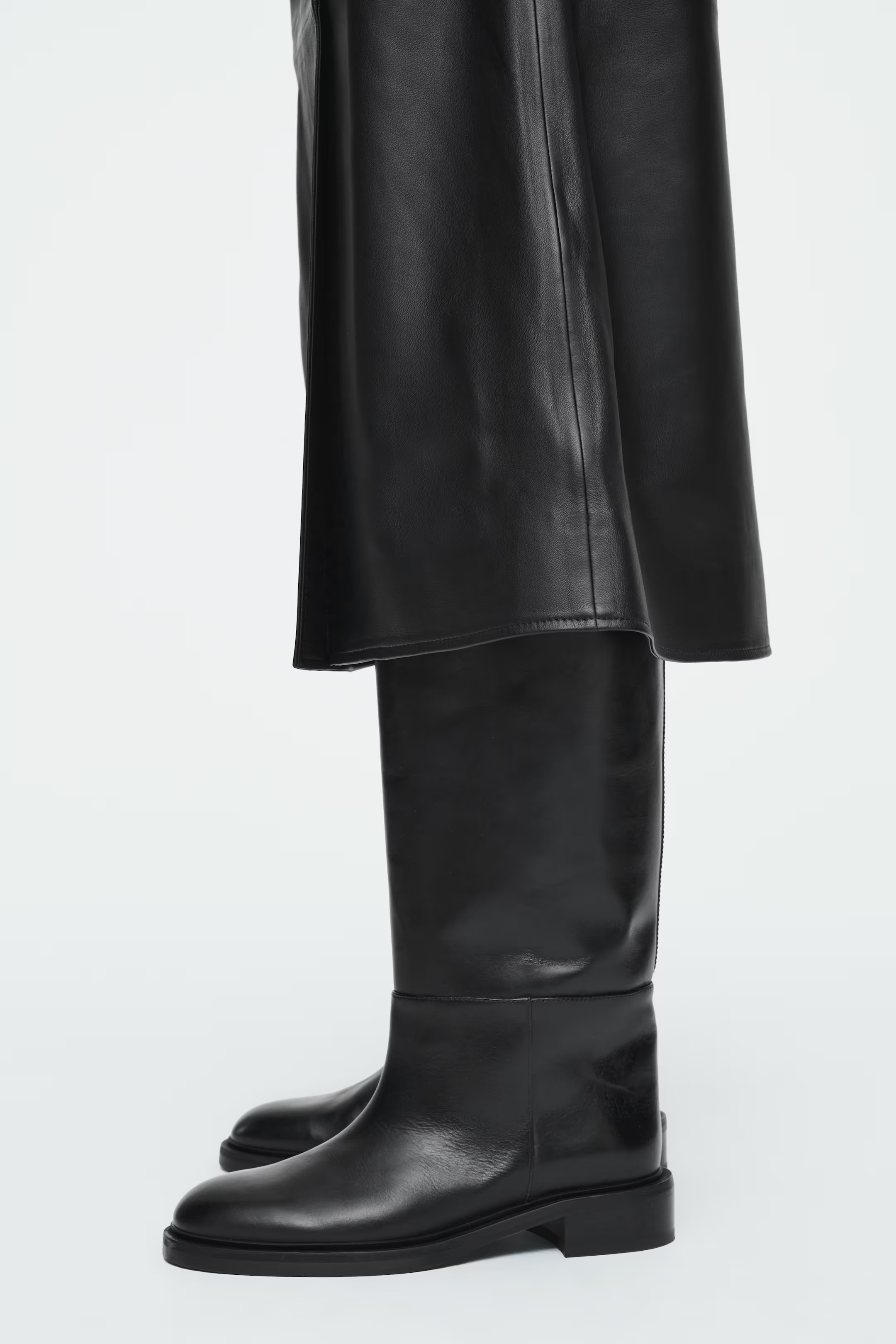 REITSTIEFEL AUS LEDER | H&M (DE, AT, CH, NL, FI)