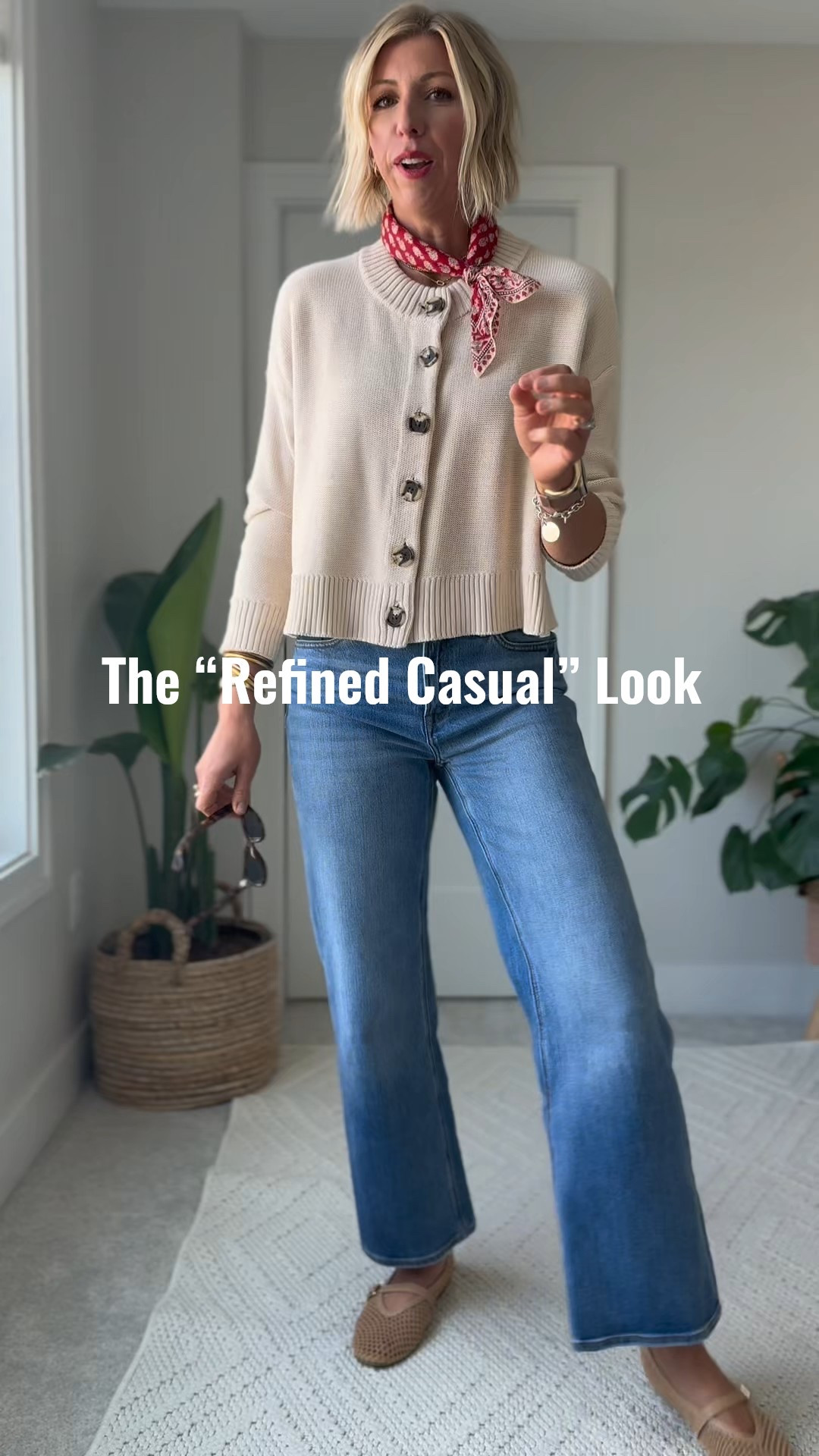 The “Refined Casual” Look:

It’s put-together without trying” vibe. Wide leg jeans elongate the legs & feel tailored but not tight. The mesh flat elevates the outfit without sacrificing comfort👏🏻

These jeans fit true to size 

#LTKOver40 #LTKFindsUnder100 #LTKStyleTip