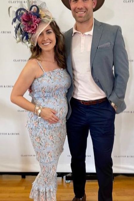 This floral maternity dress is so cute!

Maternity dress, spring maternity dress, maternity Kentucky Derby dress, maternity midi dress, maternity dress for spring, maternity spring wedding guest dresss

#LTKbump #LTKunder100