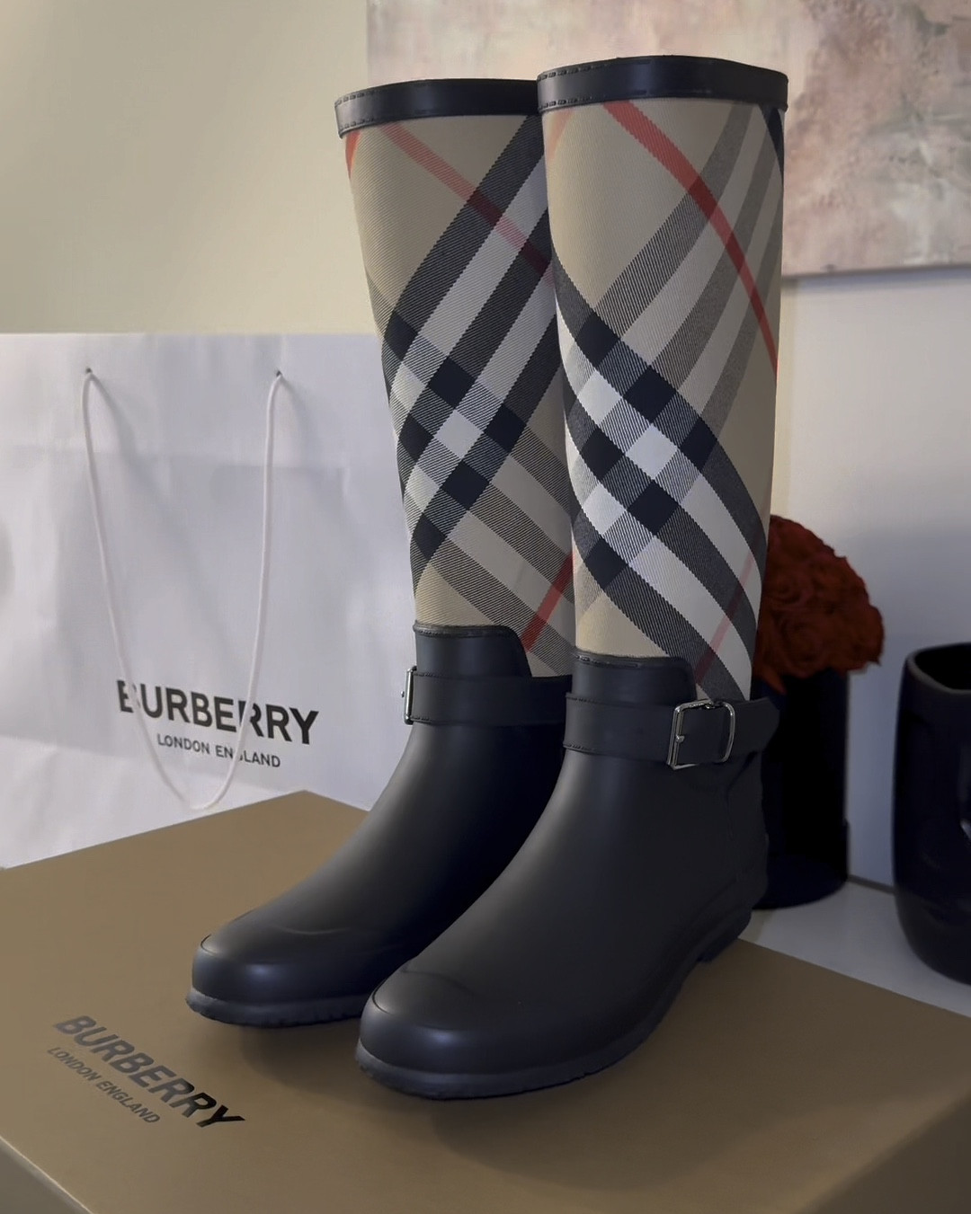 Burberry rain boots are my favorite! My 2nd pair absolutely love them! 



#LTKSeasonal #LTKVideo #LTKSaleAlert