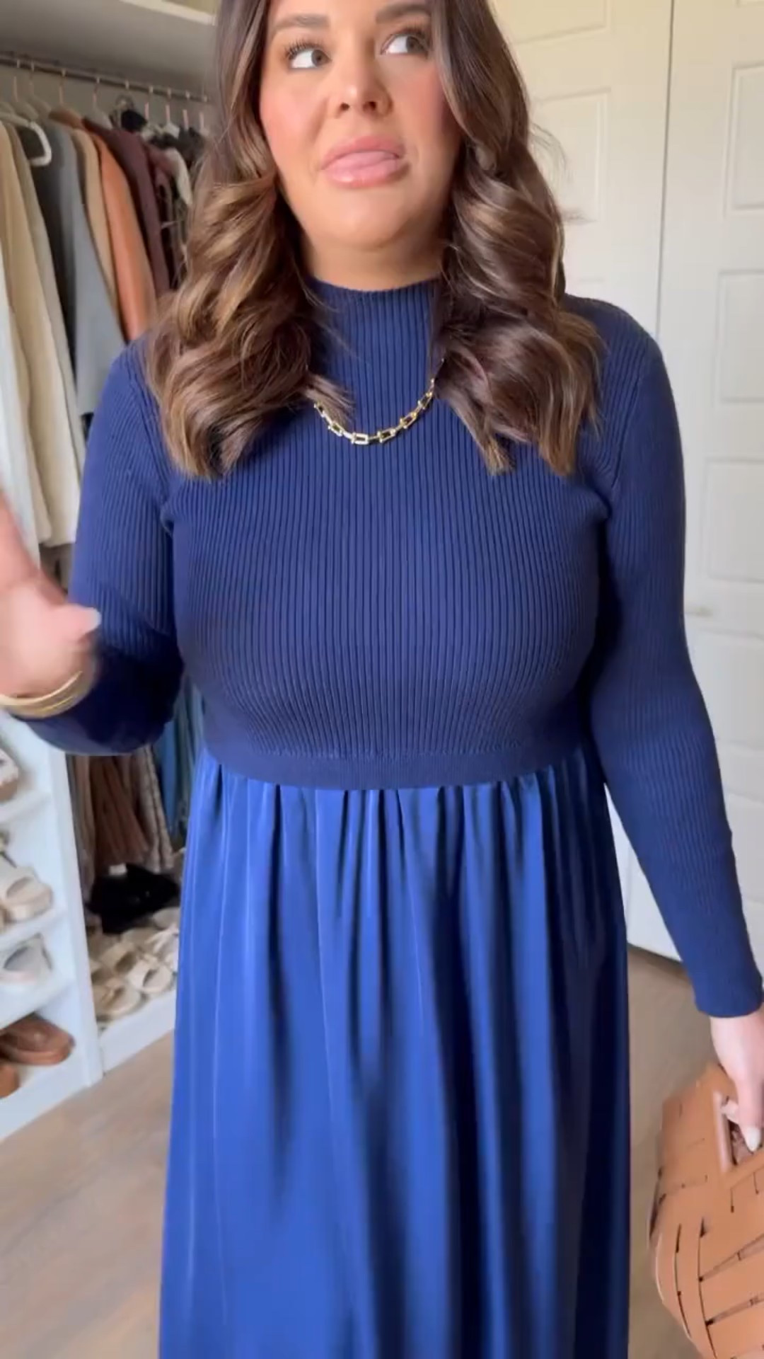 Amazon winter sweater dress #LTKStyleTip 

Size: Large 

#LTKHoliday #LTKSeasonal #LTKFindsUnder50