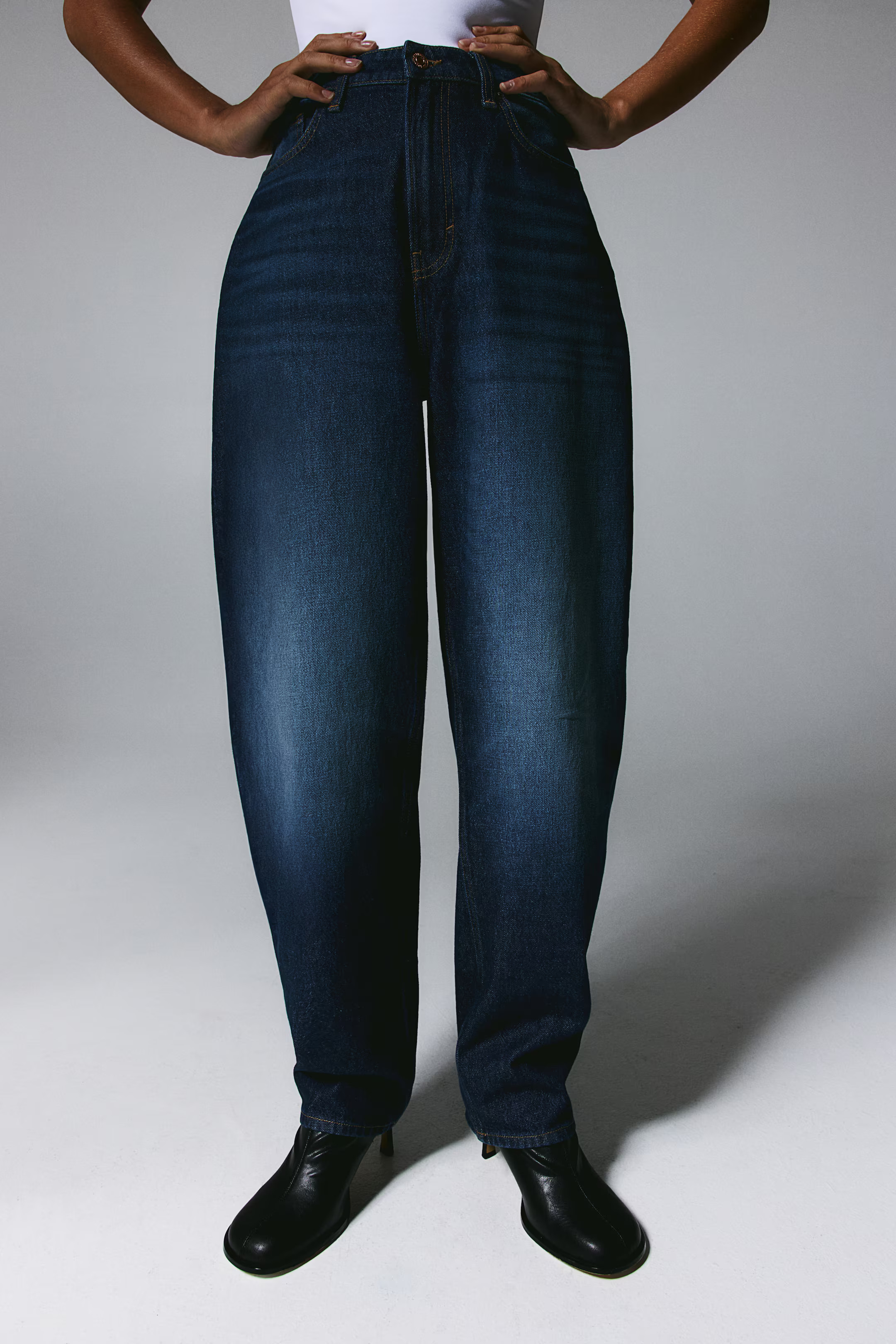 Barrel High Jeans - Denim blue - Ladies | H&M US | H&M (US + CA)