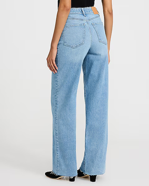 High Waisted Light Wash Raw Hem 50/50 Rigid Stretch Wide Leg Jeans | Express