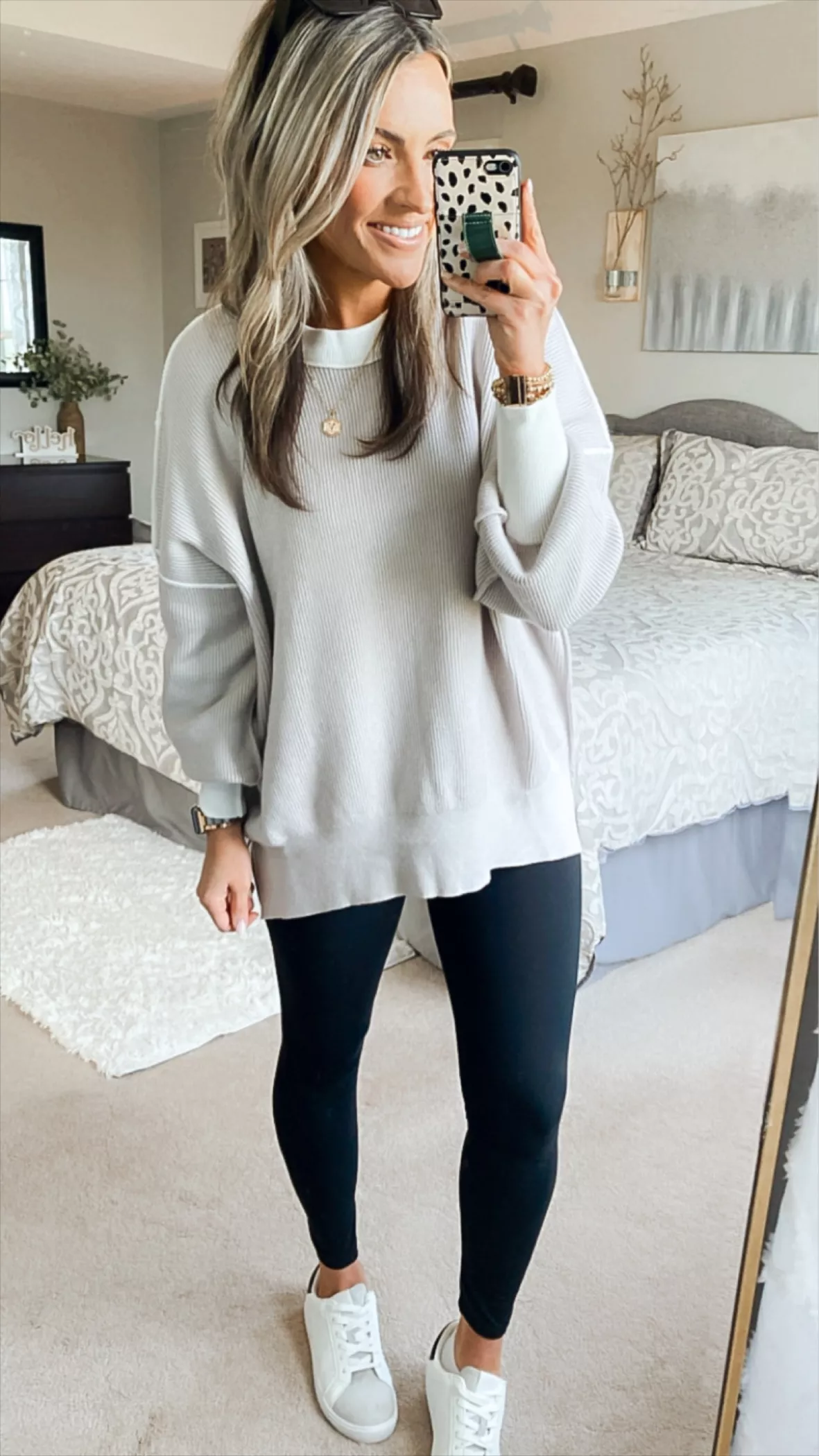 OVERSIZED SWEATER  Outfits with leggings, Casual sweaters women