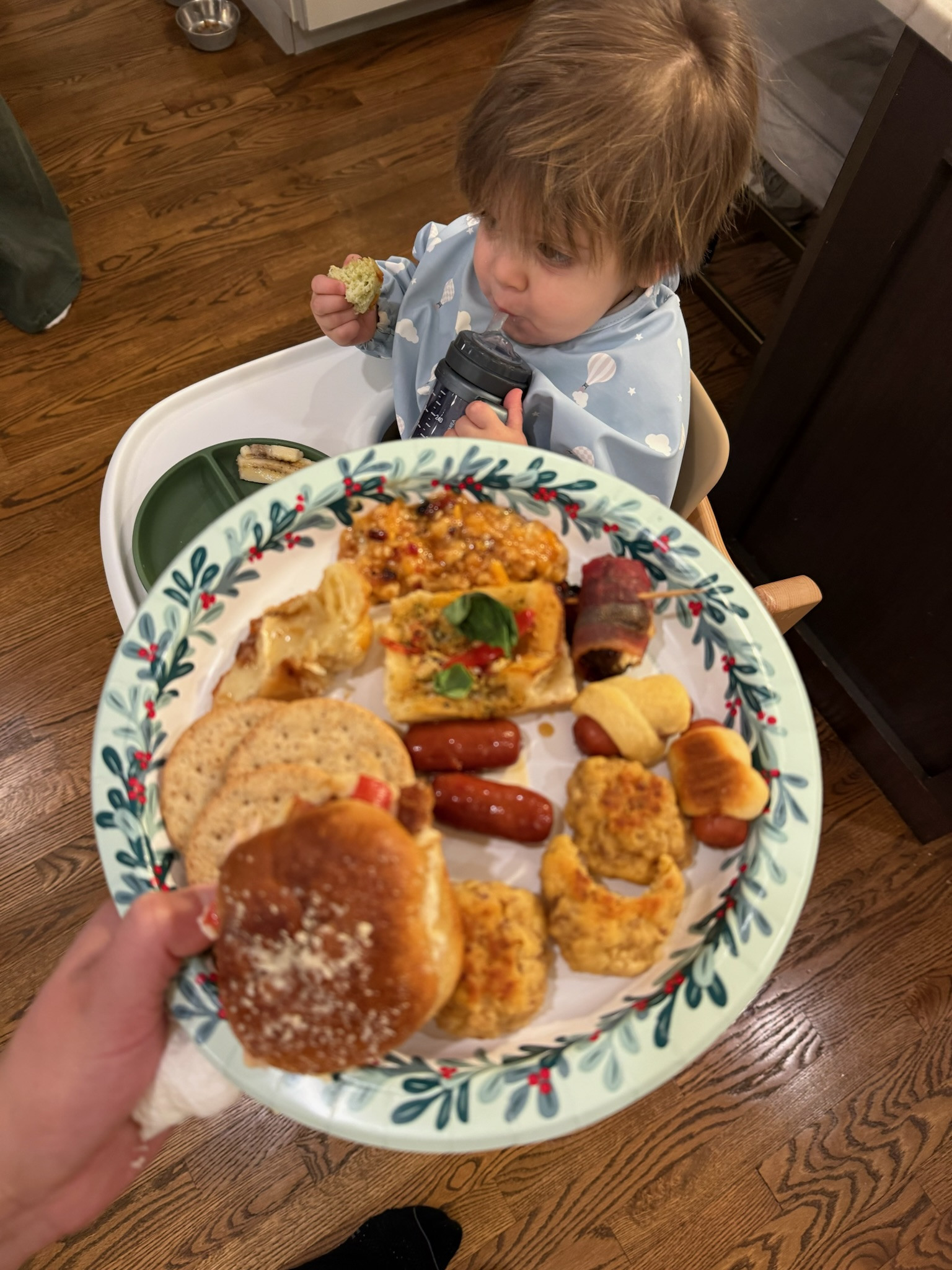 Coopy in evri ❤️

Baby food, baby eating, baby utensils, baby plates, baby bibs, baby food bibs, boy mom, Grace White

#LTKKids #LTKfoodie #LTKBaby