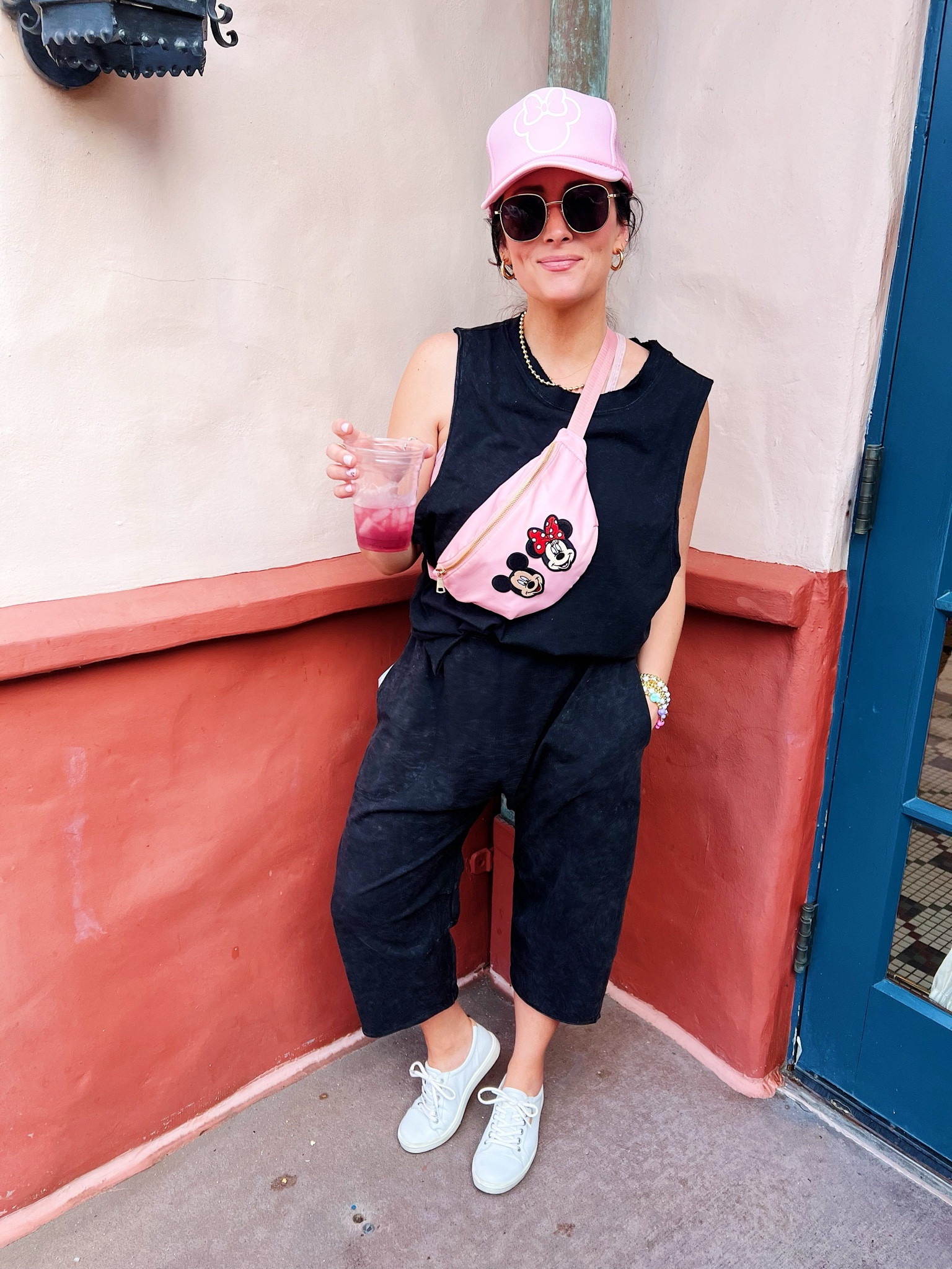Comfy Disney look! XS in set - runs big!

#LTKshoecrush #LTKfindsunder50 #LTKtravel