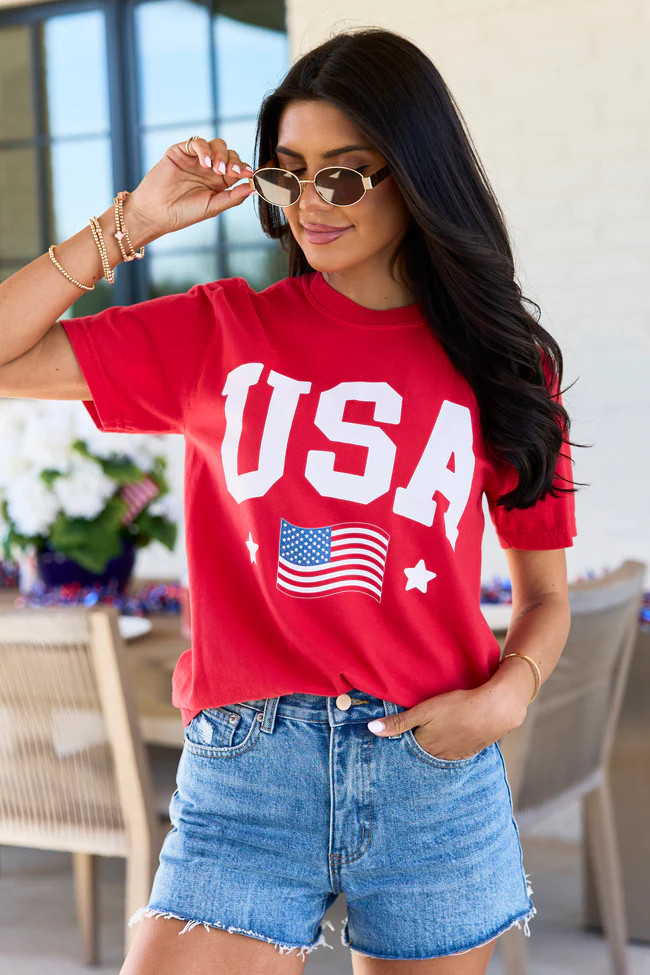 USA Flag Red Graphic Tee | Pink Lily