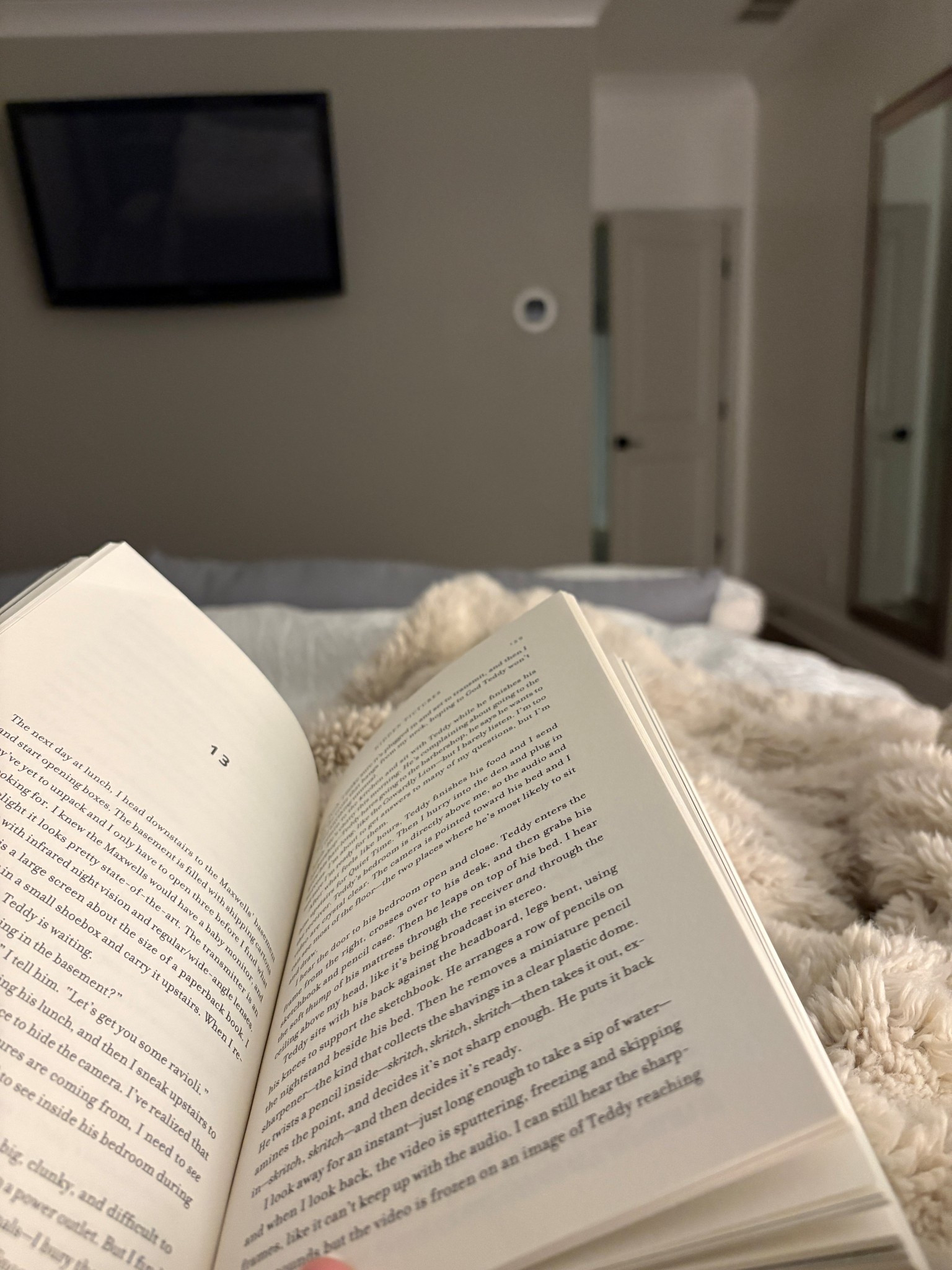 There’s nothing like curling up with a comfy blanket and a good book! 

#LTKstorytime #LTKselfcare #LTKHome