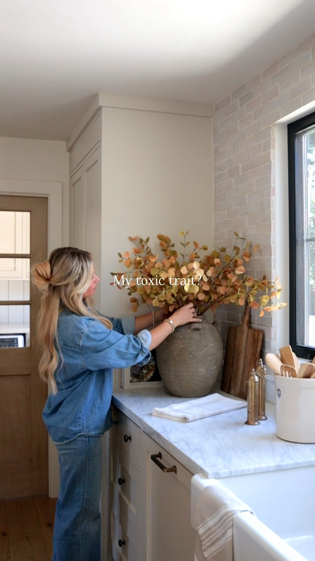 Sharing all of my fall decor favorites from the @jossandmain Fall Edit! I’m all about those simple seasonal swaps that instantly make home feel warmer and more inviting. Cozy textures, rich earthy tones, layered textiles, and timeless accents that bring in that feeling of fall while still working beautifully with your home year after year.

Sometimes it’s just a new pillow, a cozy throw, seasonal stems, or a few warm accents that completely shift the mood of a room. 🍂

Everything is linked!. #jossandmainpartner #jossandmainedit #myjossandmain

#LTKSaleAlert #LTKSeasonal #LTKHome