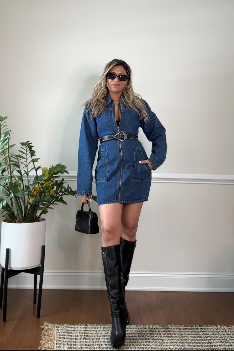 Cute lil denim dress 💙 perfect  vacation outfit! 

#LTKstyletip #LTKfindsunder100 #LTKU