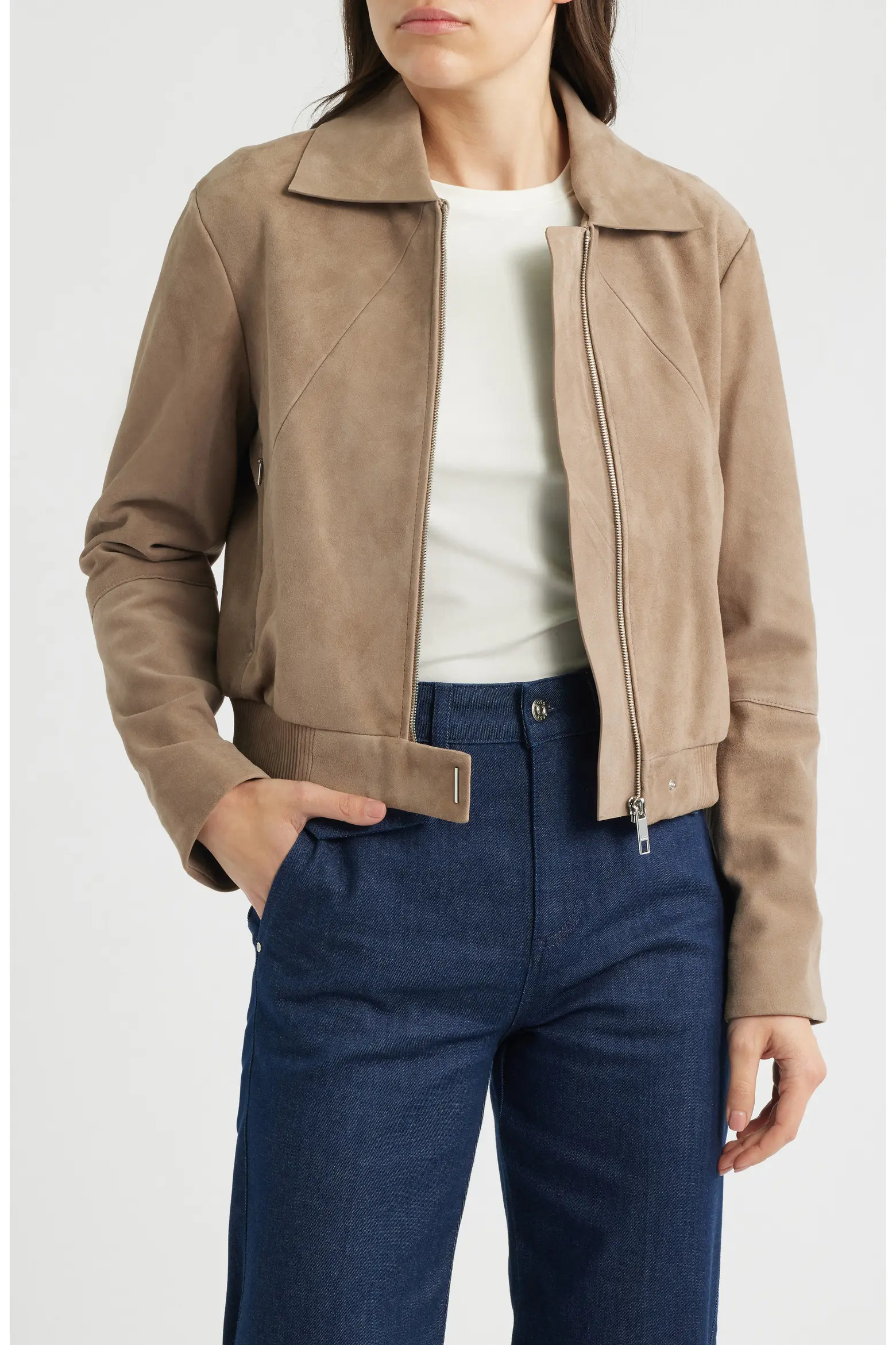Not me wanting every coat in the Nordstrom Anniversary Sale 😭🤎 The fall jackets are just too good — especially the wool coats and leather jackets. Add in a sleek trench or a tailored blazer and suddenly your whole look is giving effortless chic. These are the kind of finds that never stay in stock for long 🛍️ #nordstromanniversarysale #fallcoats #falljackets #woolcoat #leatherjacketstyle #trenchcoatstyle #blazerlook #ltkfashion #fallstyle #stylefinds #outfitinspo #salealert #fallmusthaves #cozyandchic #fallvibes 

 #LTKSeasonal #LTKU #LTKSaleAlert