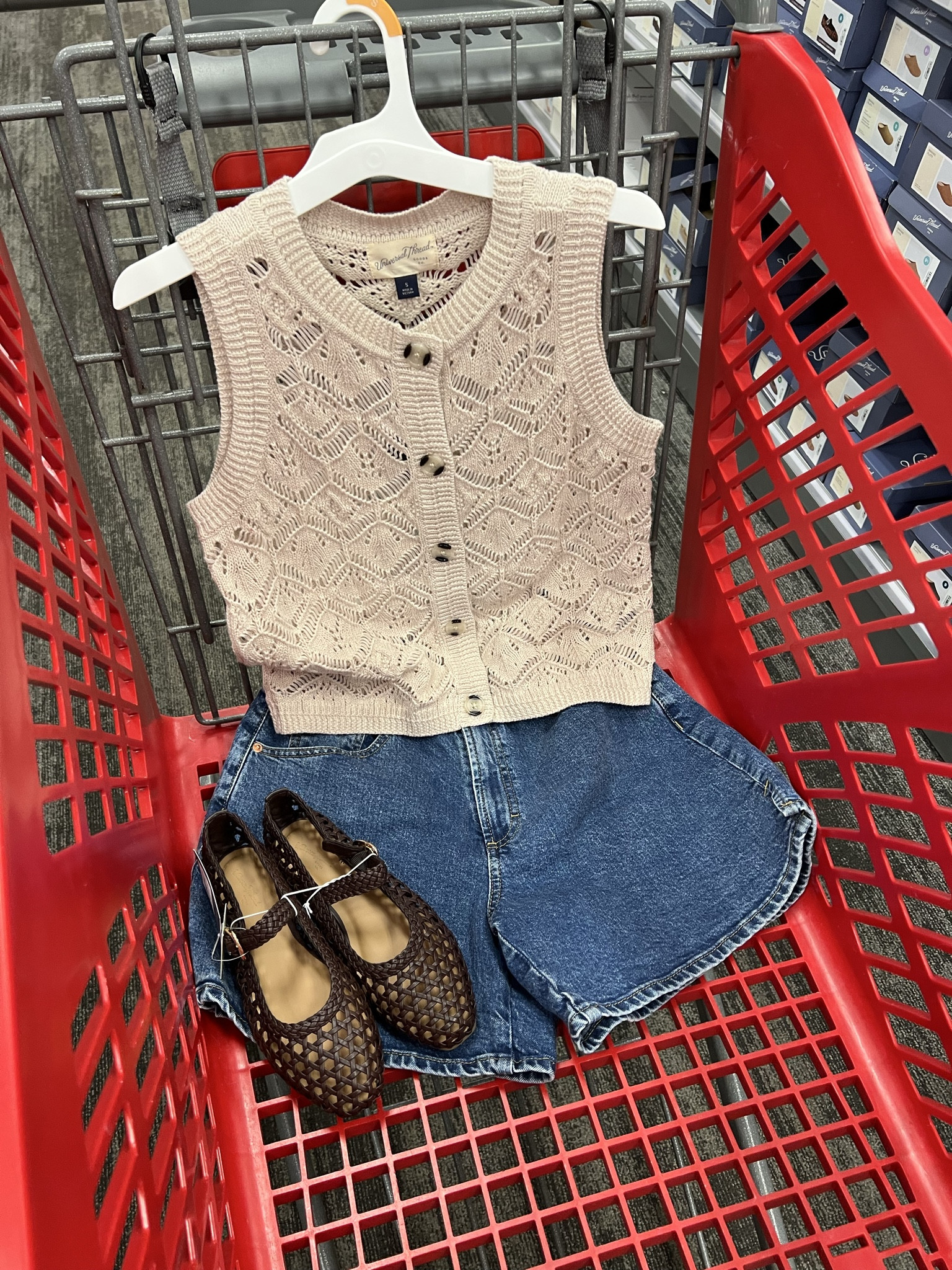 Beautiful sweater tank at Target, dress it up or down. Shorts are giving designer denim for less! #targetstyle 