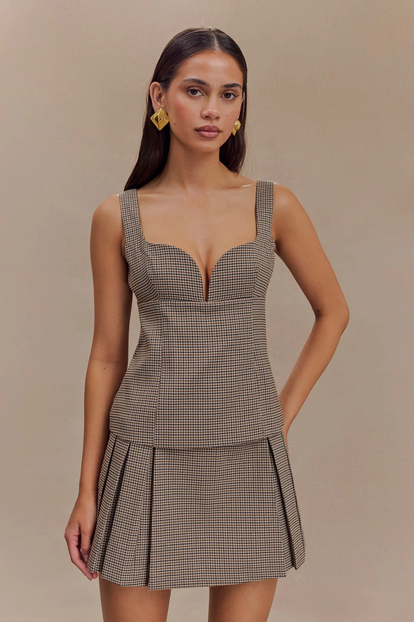 Angie Pleated Buckle Mini Skirt - Tan Check | MESHKI US