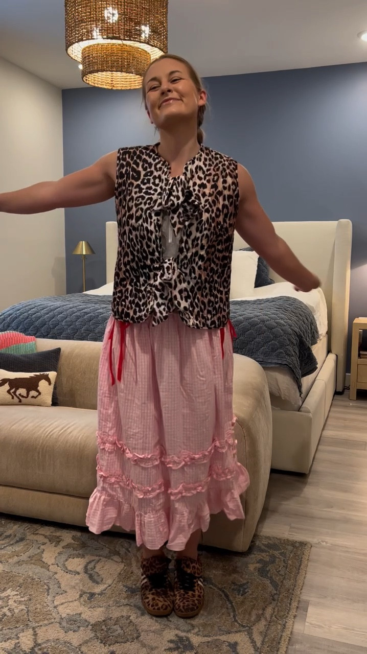 Cheetah girl 

#LTKHoliday #LTKStyleTip #LTKSeasonal