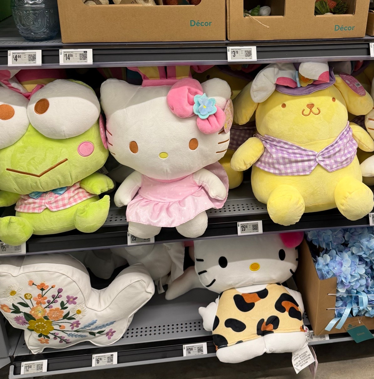 Hello kitty & friends 🐣 

#LTKSeasonal #LTKU #LTKdayinmylife