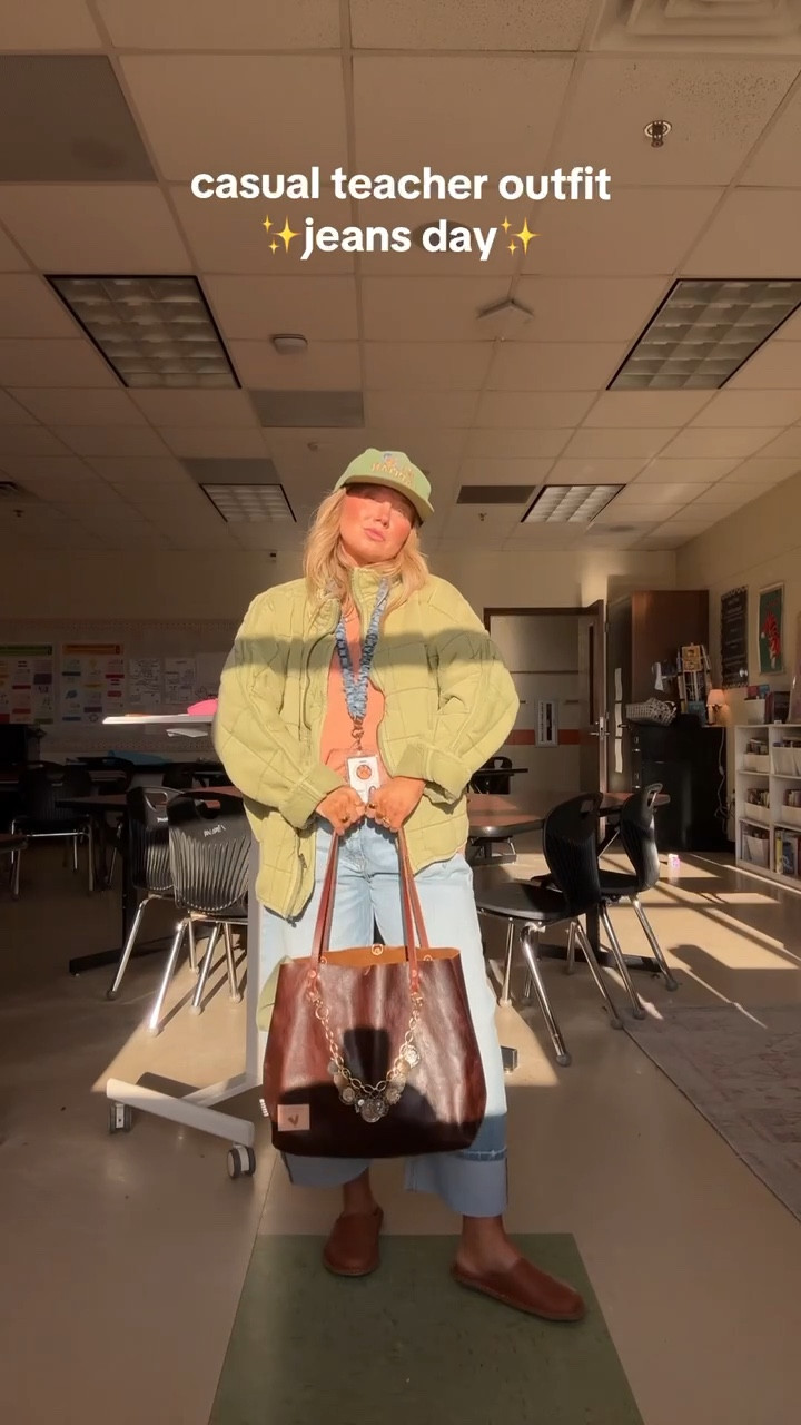 Shirt is Walmart size 3x, jacket is fp
Size small, jeans are pilcro from anthro size 25 petite!!! Necklaces are all raising surfer and you can use code HANNAHB15 for the bag!
