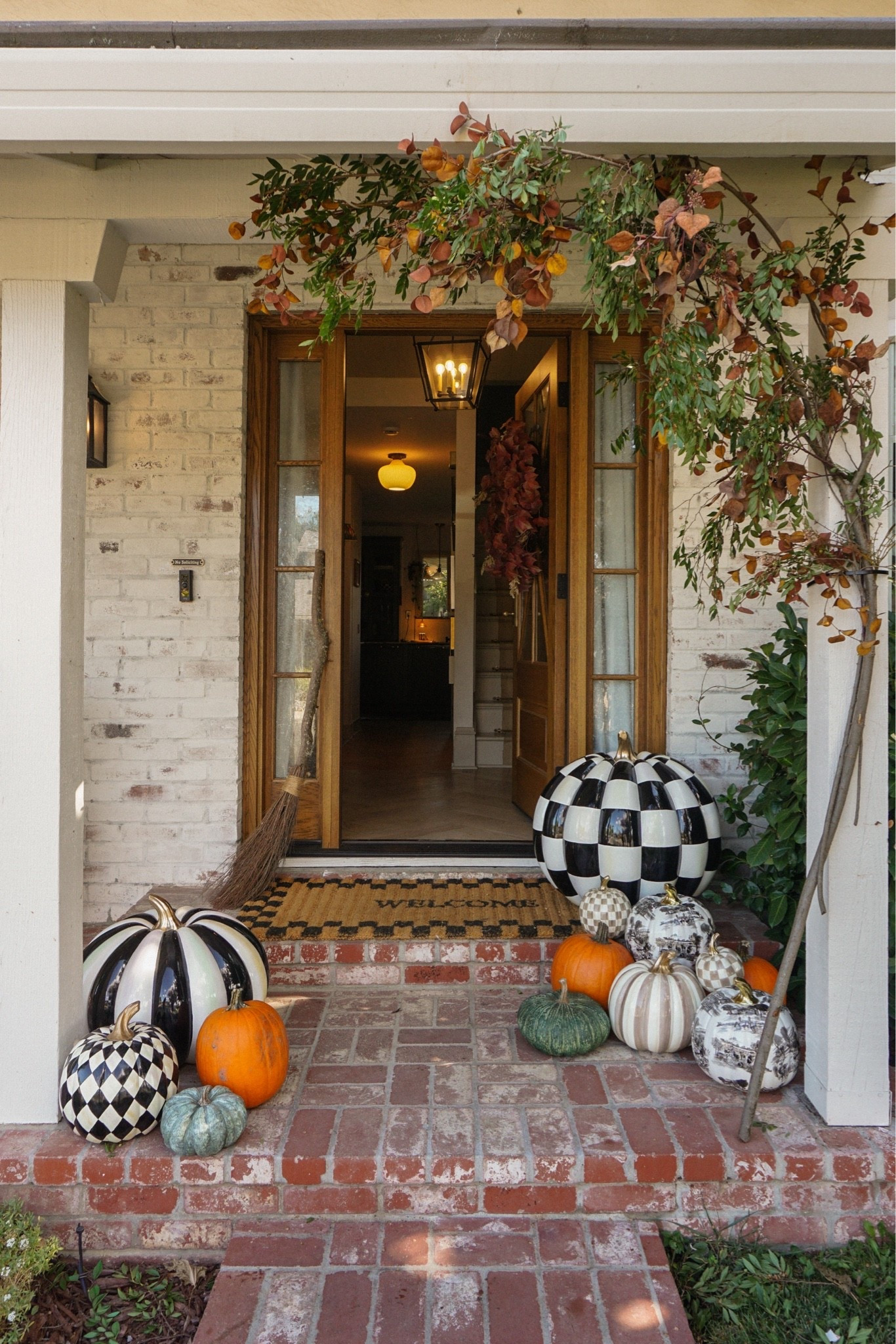 This Fall front porch vibes from last year 🍂