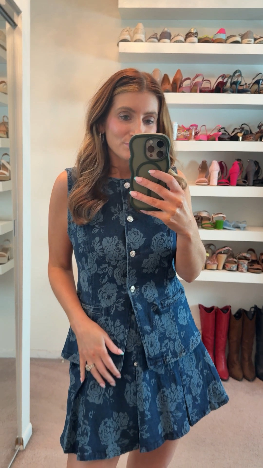 Last nights date night outfit! Steve Madden floral print denim two piece set

Vest (size small)
Skort (size 2)
DKNY Jelly sandals 
Melinda Maria hoop earrings 

Summer outfit, sale finds, skort set, easy outfit, vacation outfit, date night outfit, brunch outfit

#LTKootd #LTKSaleAlert #LTKSeasonal