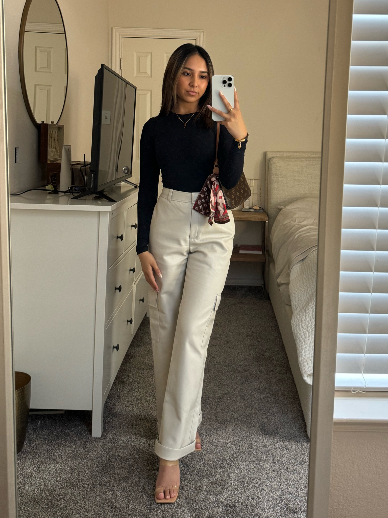 Closing day outfit! 

#LTKstyletip #LTKfindsunder100 #LTKworkwear