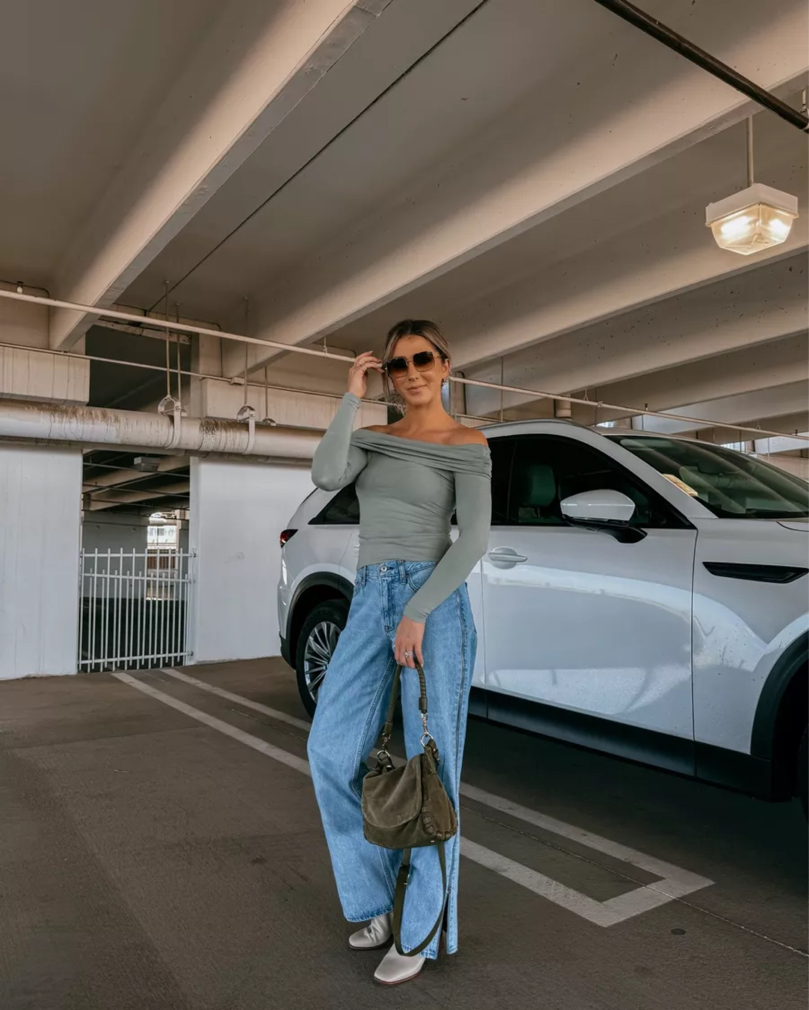 This outfit was an Abercrombie find! These pants are so fun and the zipper runs all the way up the leg. The top is a great basic and super soft. Both run TTS. 

Fall Outfit
Women’s Jeans
Sweater

#LTKStyleTip #LTKShoeCrush