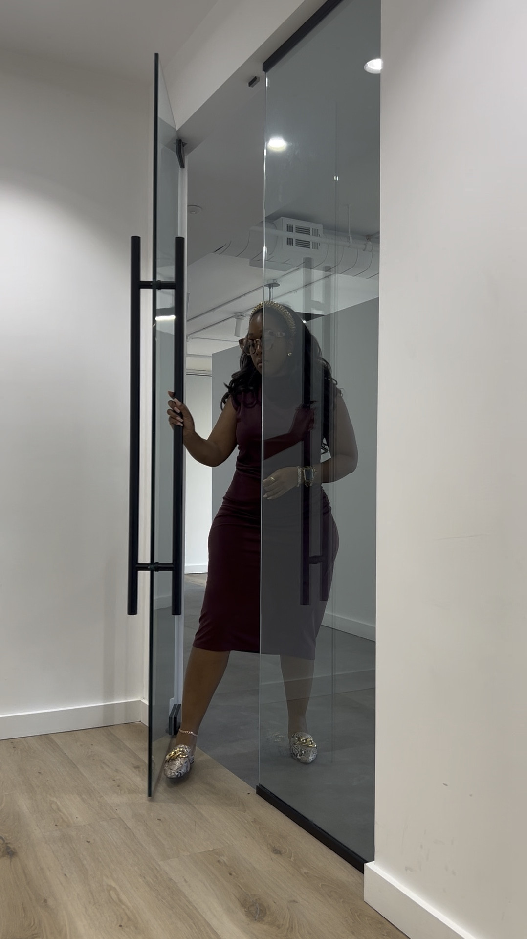 I wore this dress in two colors this month! This maroon and the black!

#LTKWorkwear #LTKFindsUnder50 #LTKStyleTip